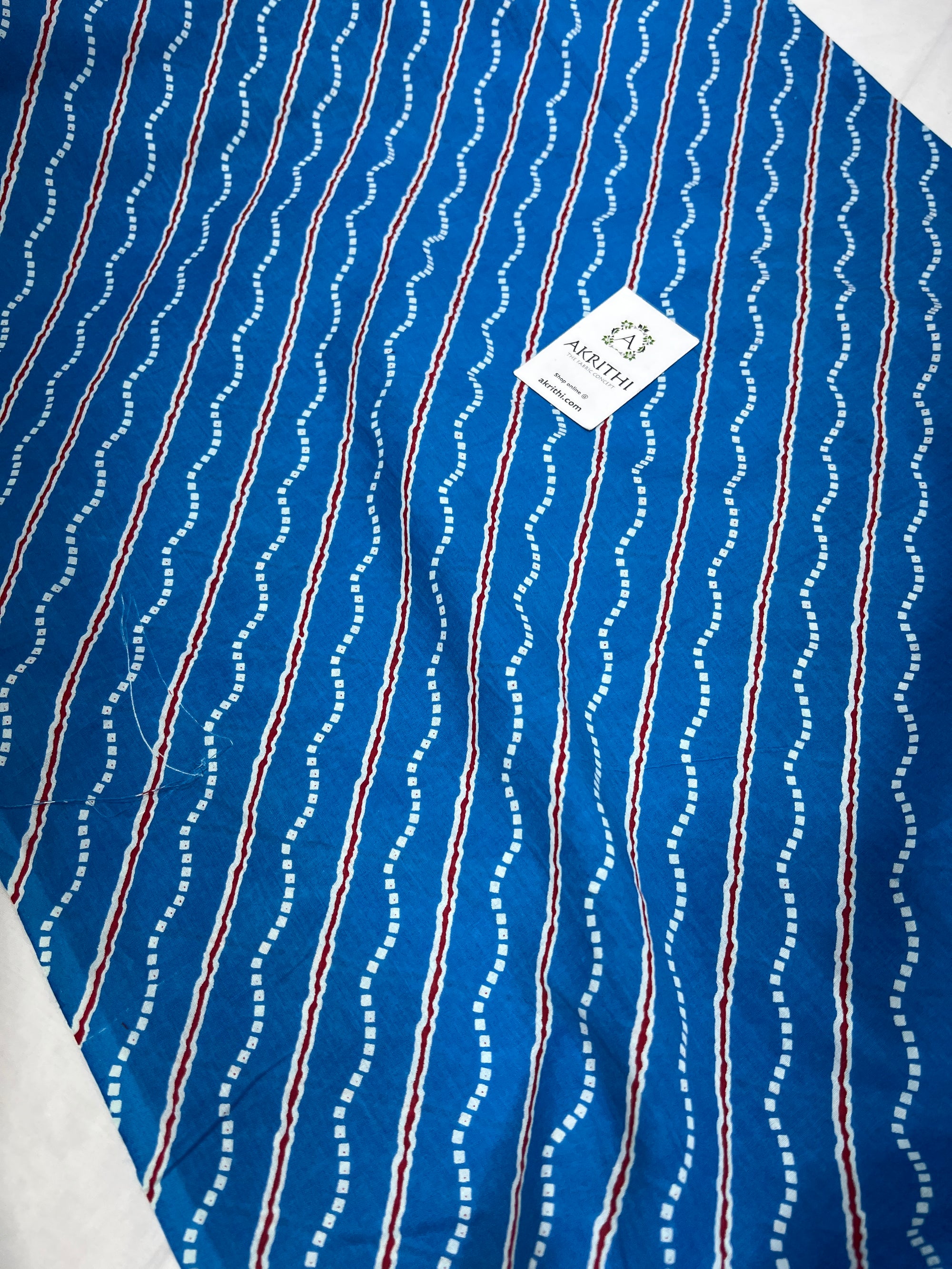 Printed pure cotton fabric