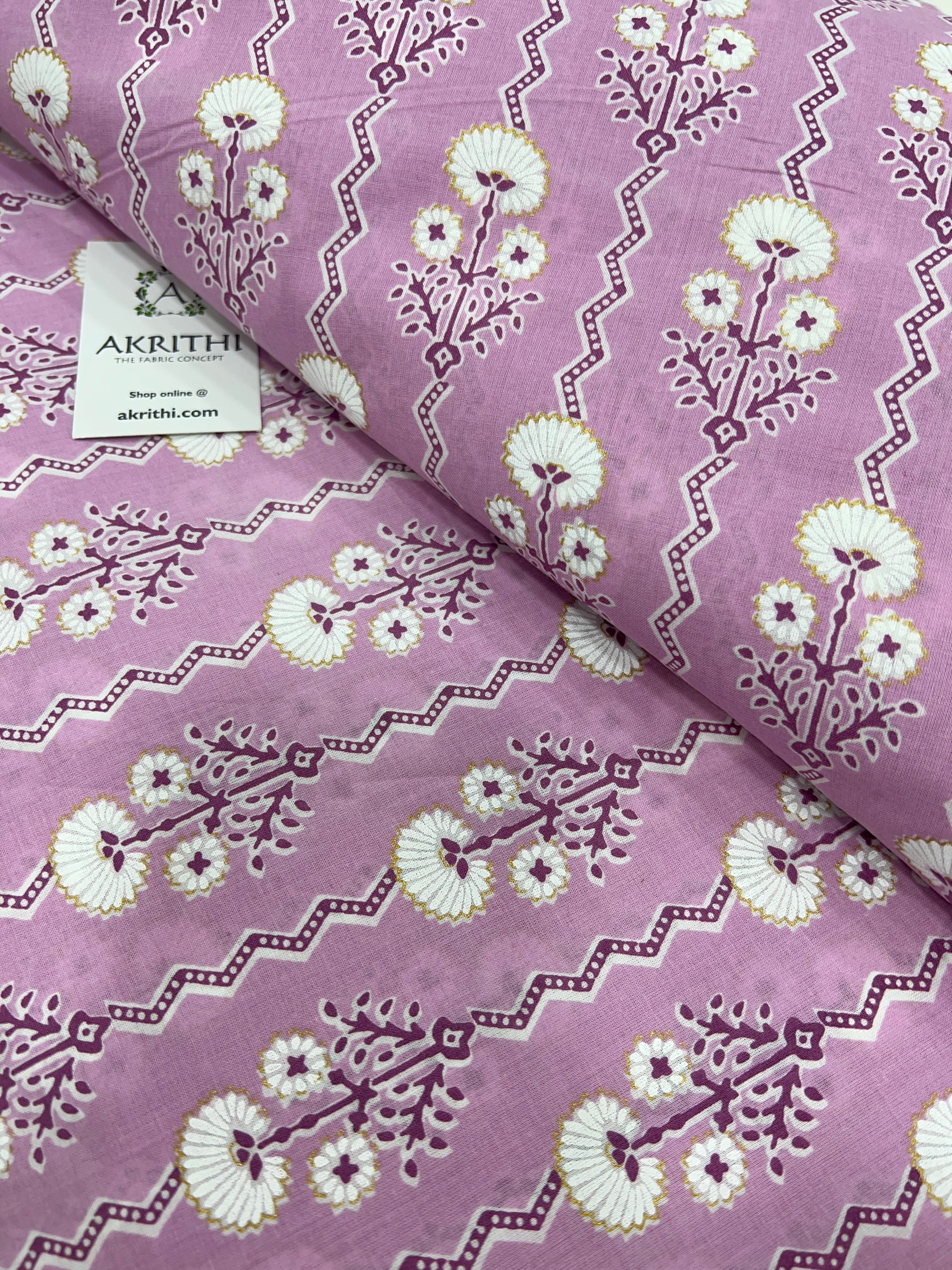 Printed pure cotton fabric