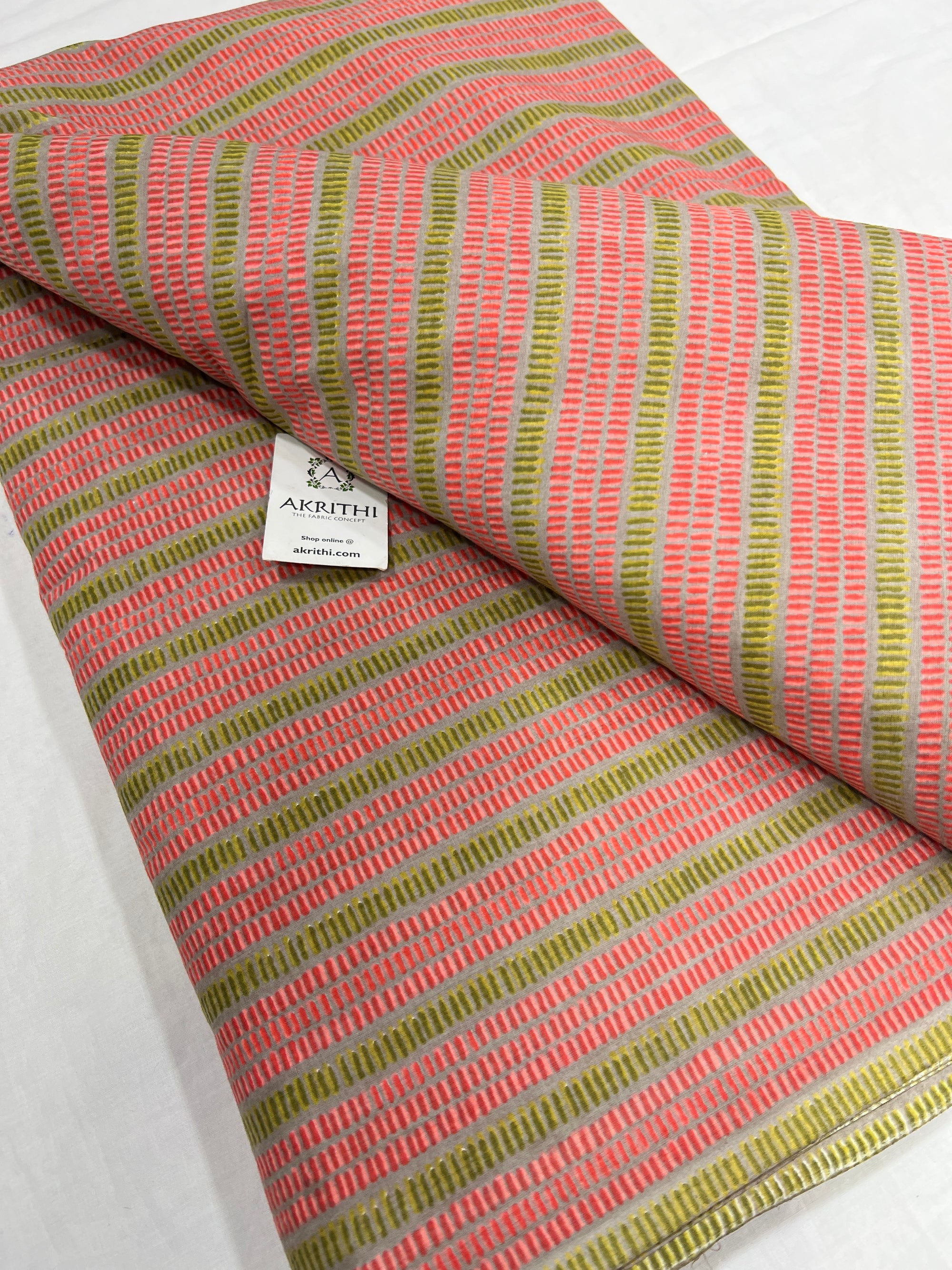 Printed pure cotton fabric