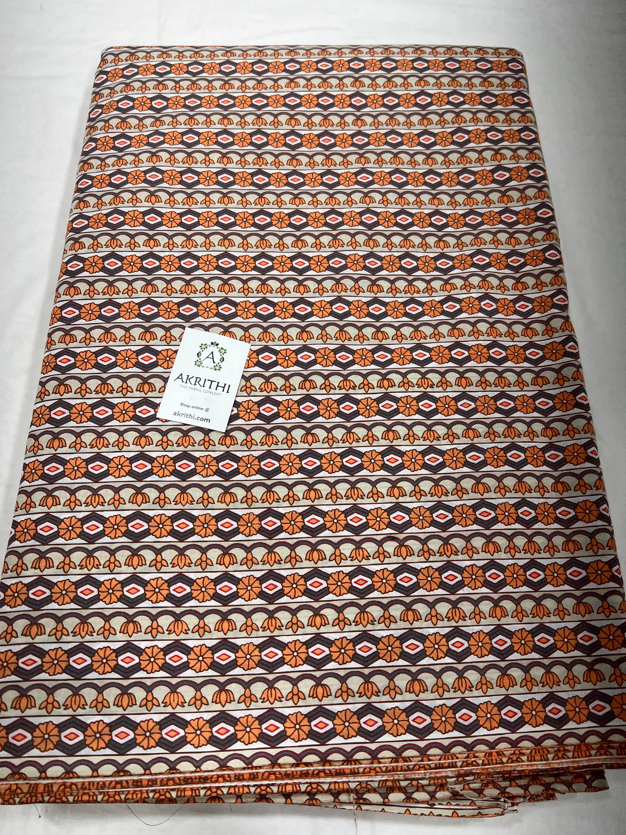 Printed pure cotton fabric
