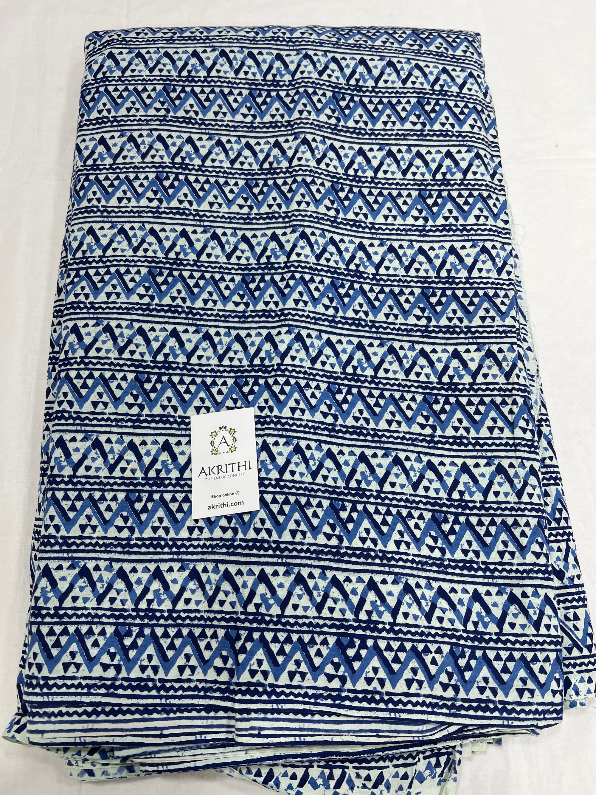 Printed pure cotton fabric