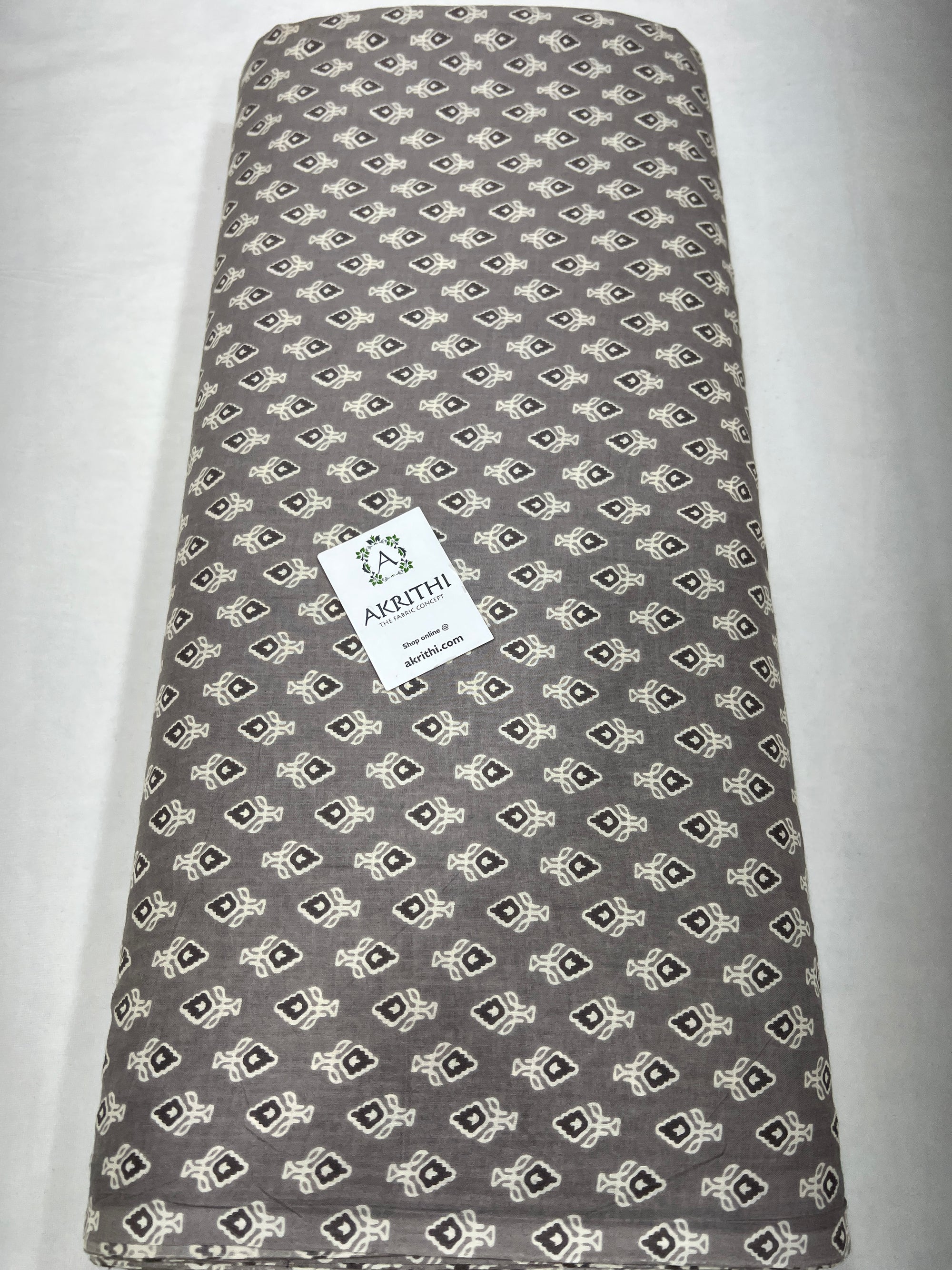 Printed pure cotton fabric