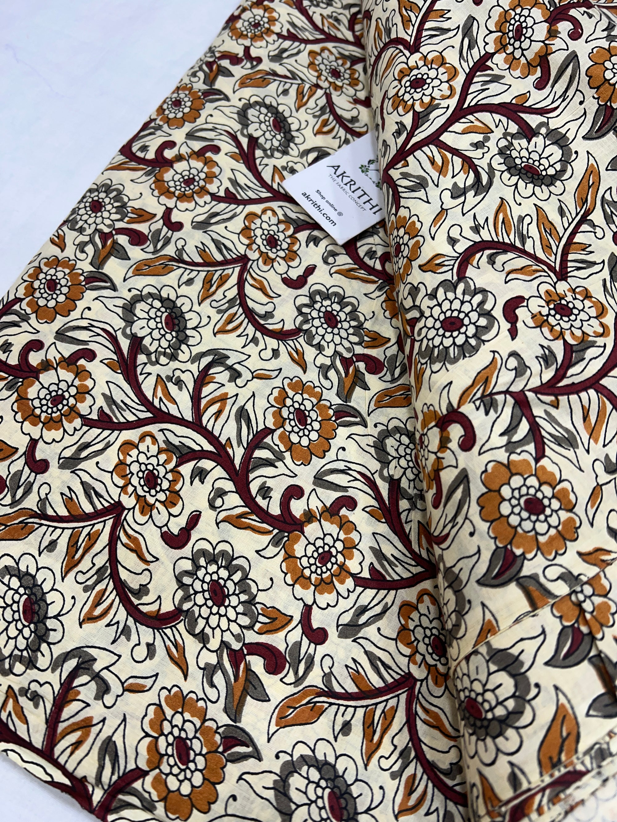 Printed pure cotton fabric