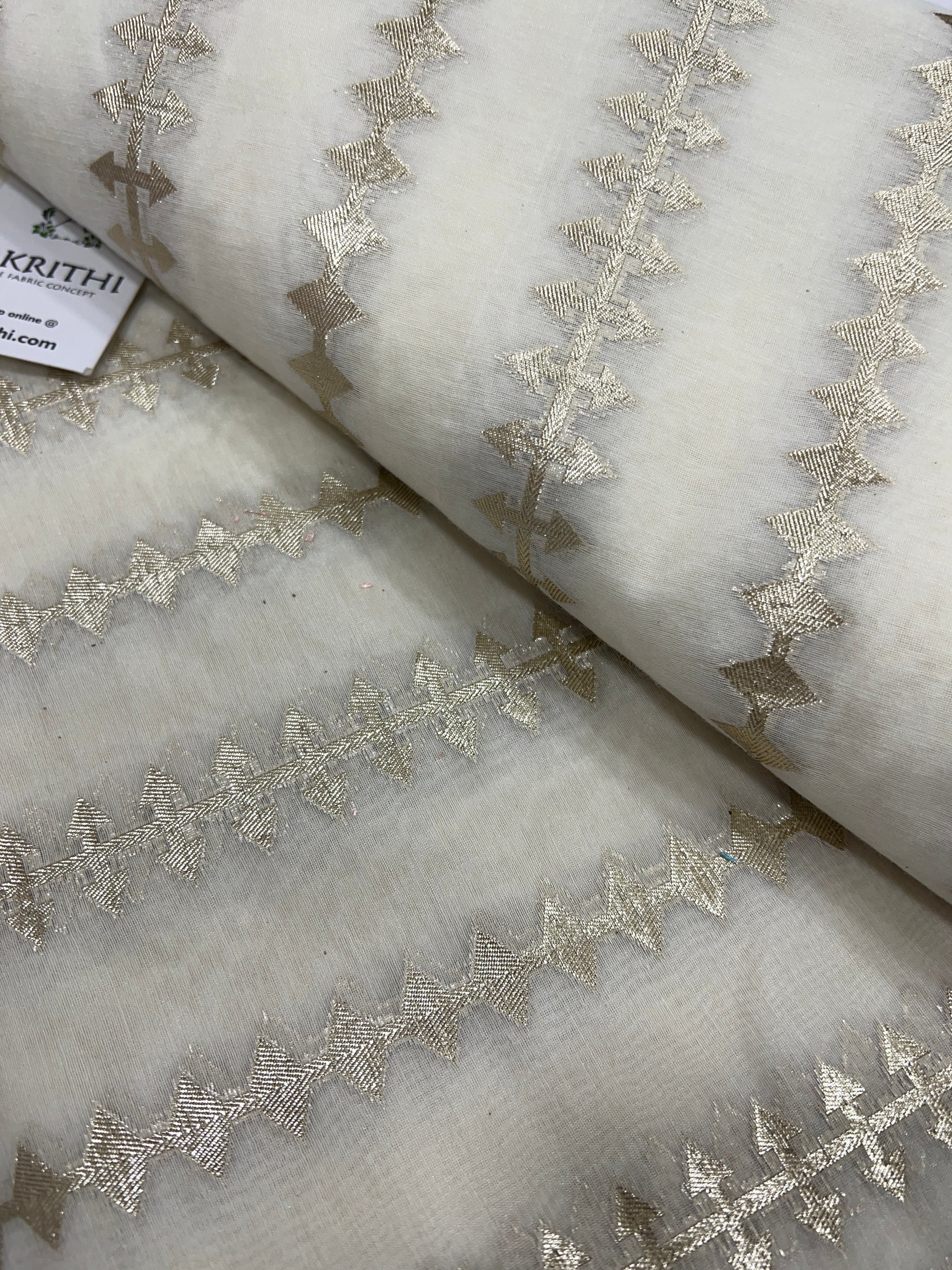 Dyeable banarasi Handloom chanderi lurex fabric