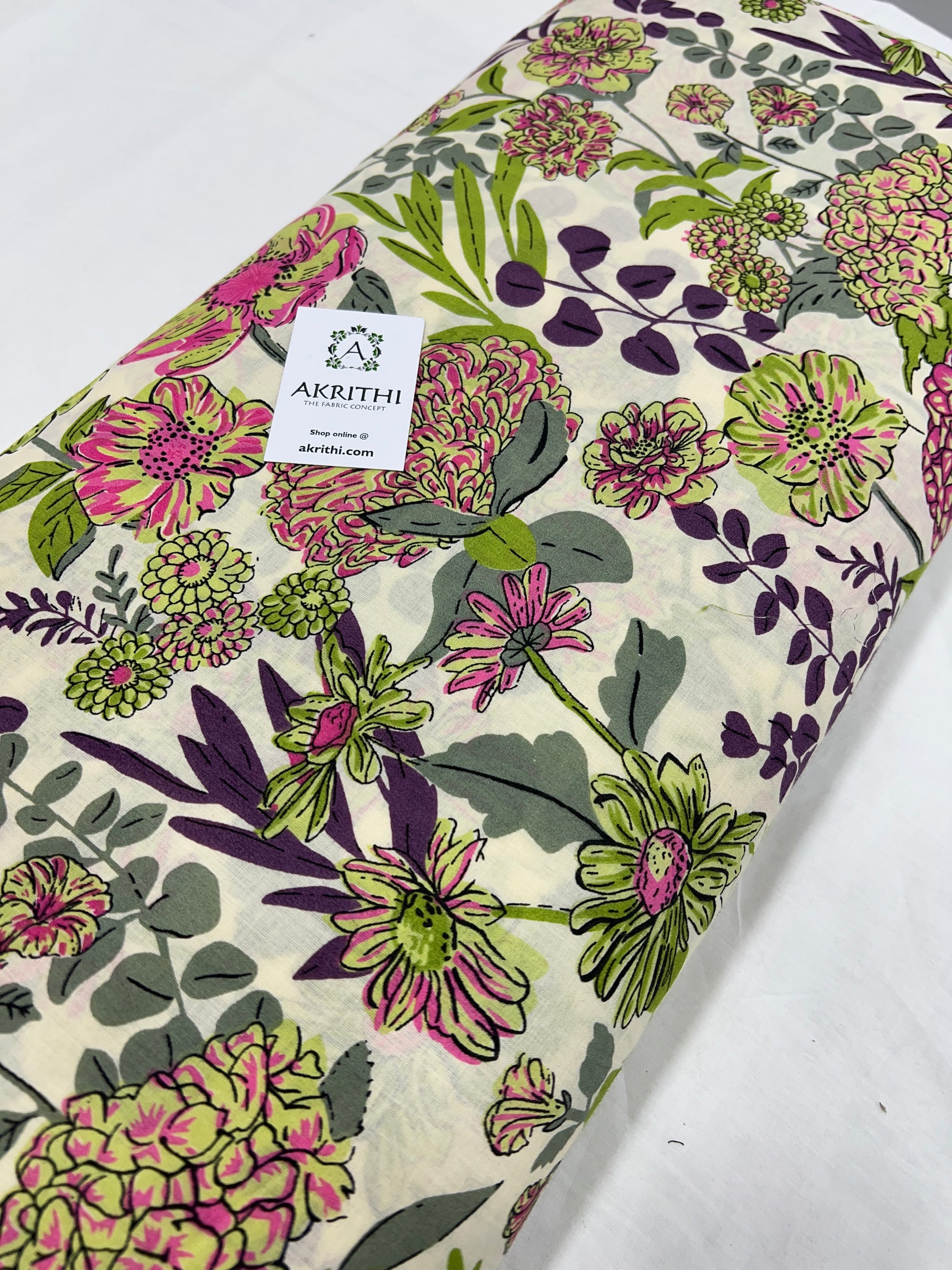 Printed pure cotton fabric