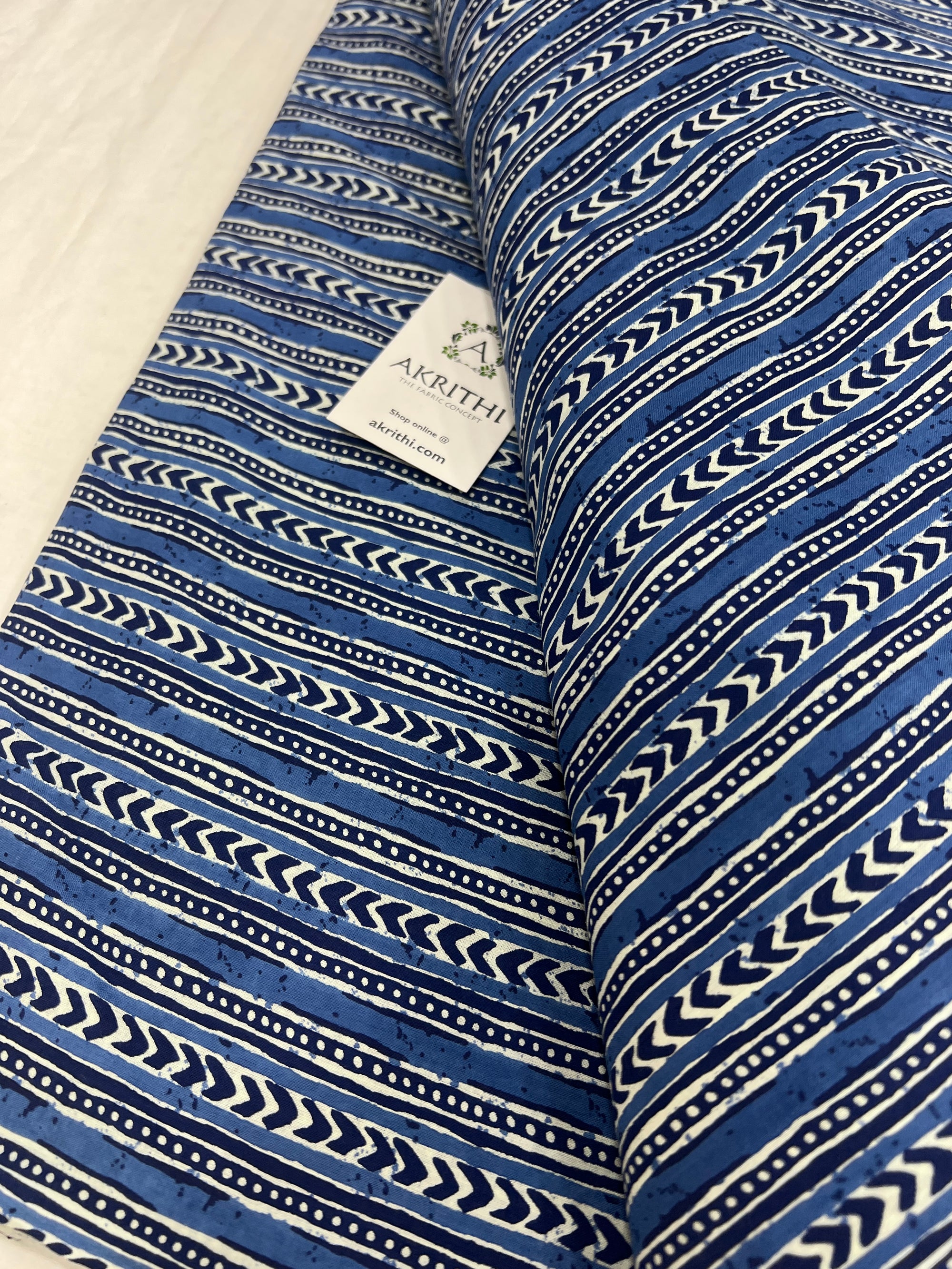 Printed pure cotton fabric