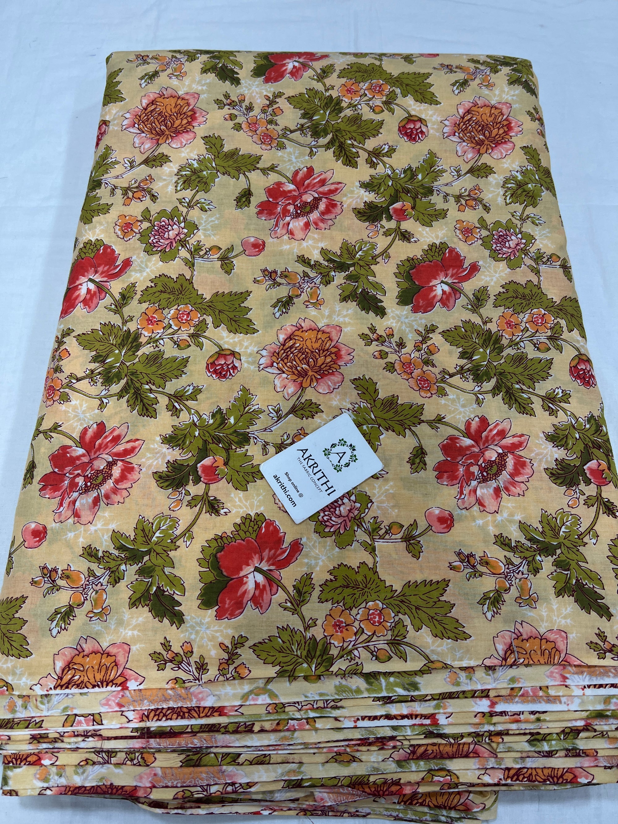 Printed pure cotton fabric