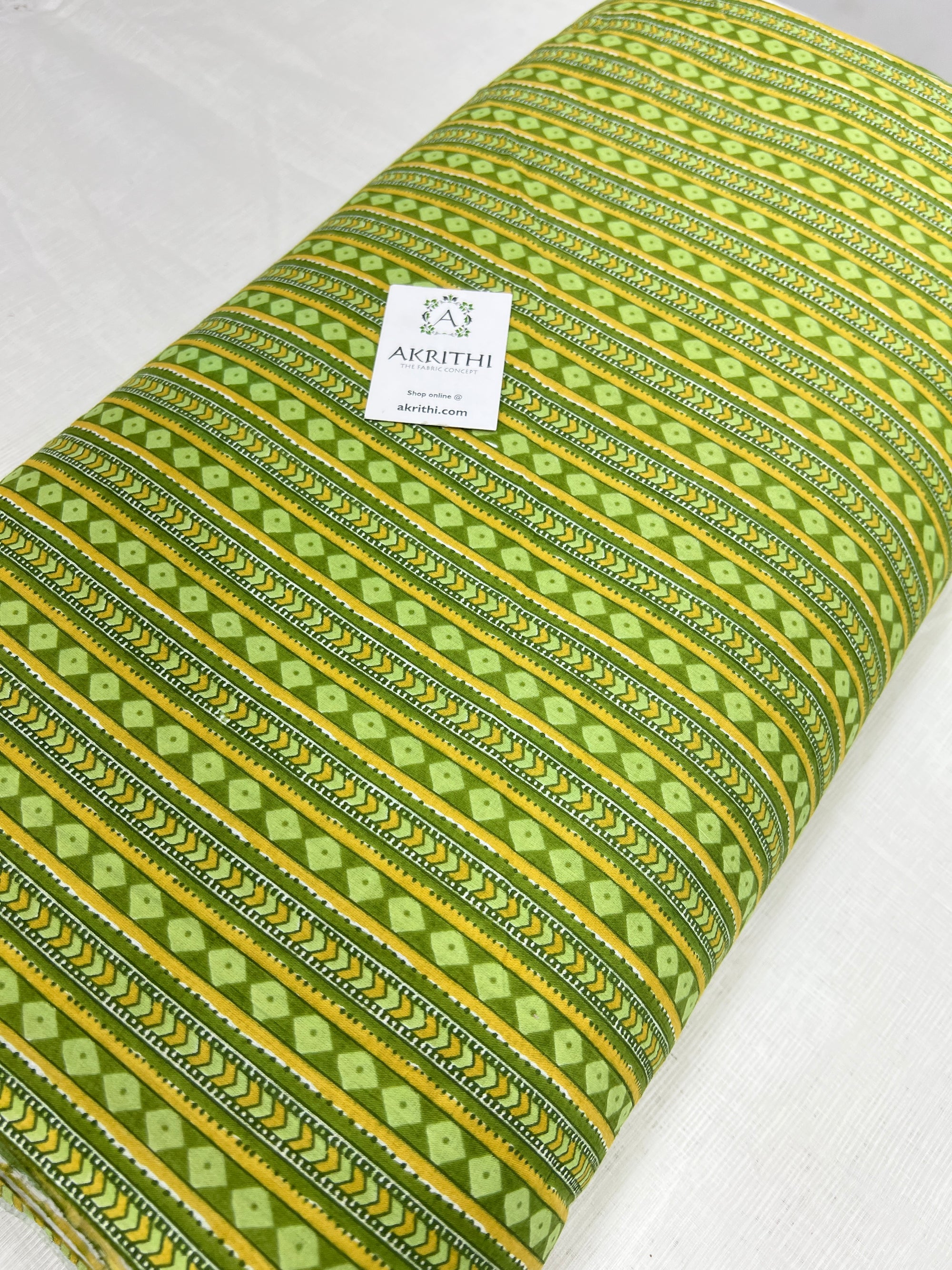 Printed pure cotton fabric