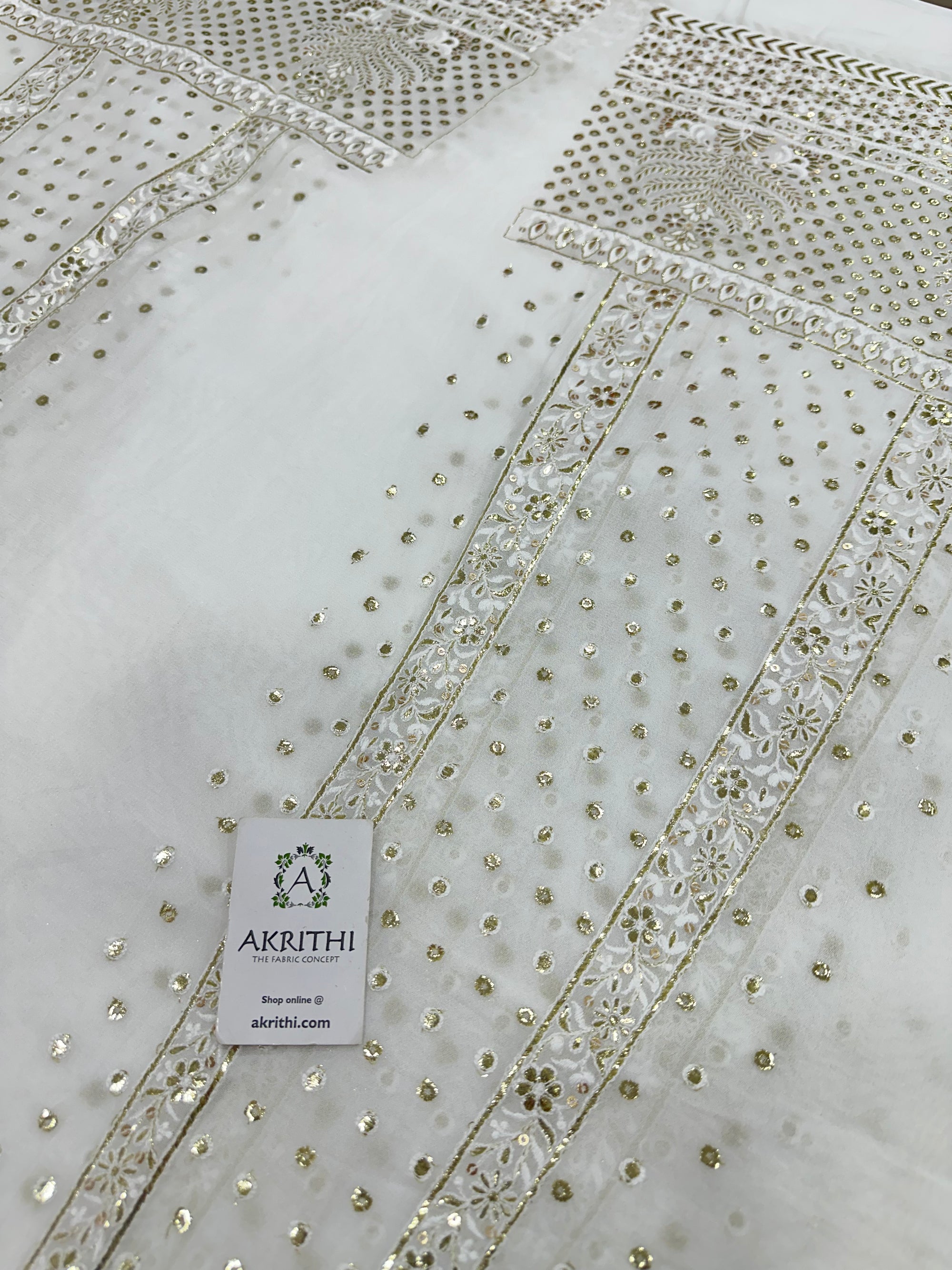 Embroidered kali for lehenga