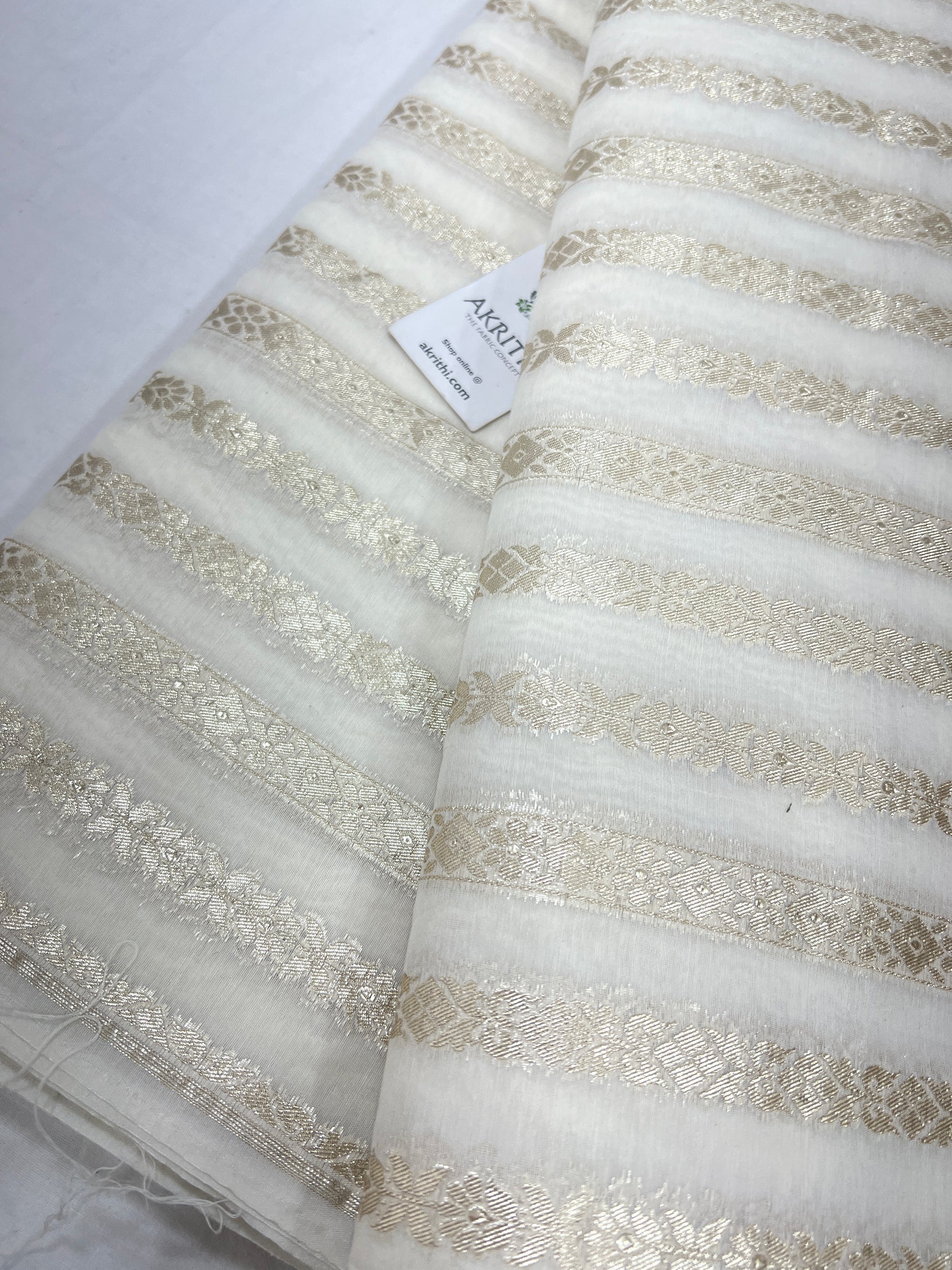 Dyeable banarasi Handloom chanderi lurex fabric