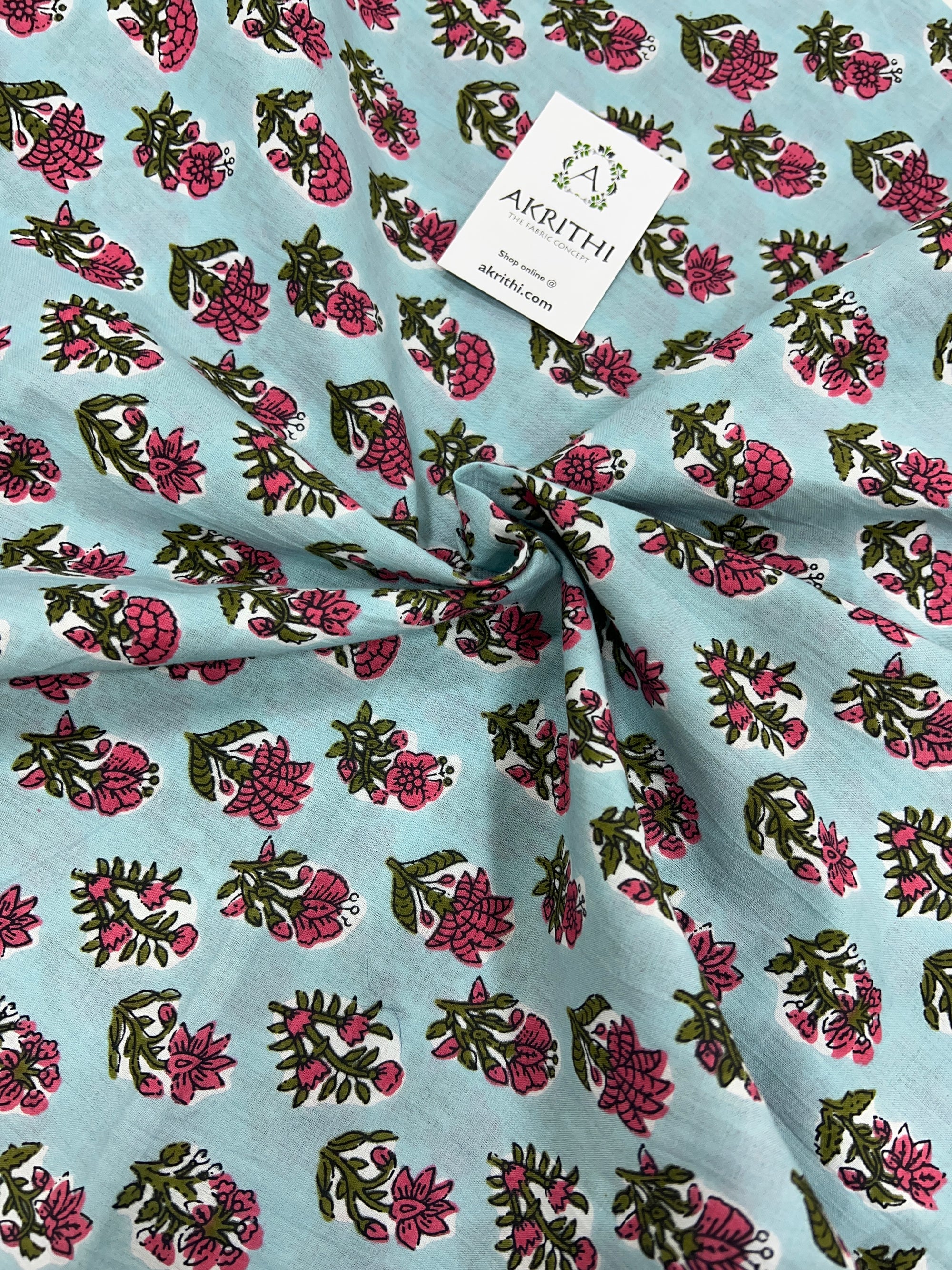 Printed pure cotton fabric 85 CM CUT