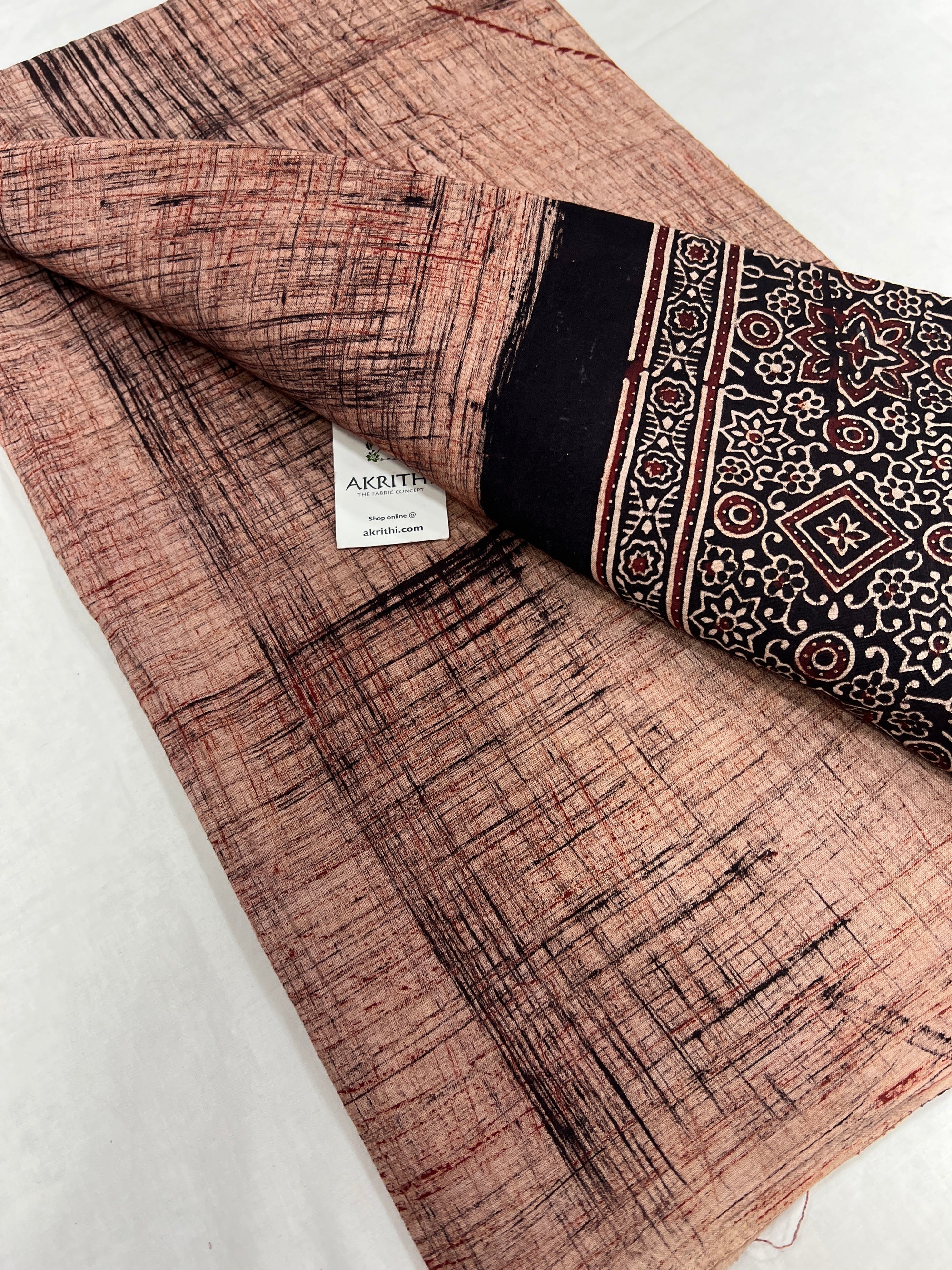 Printed pure cotton fabric