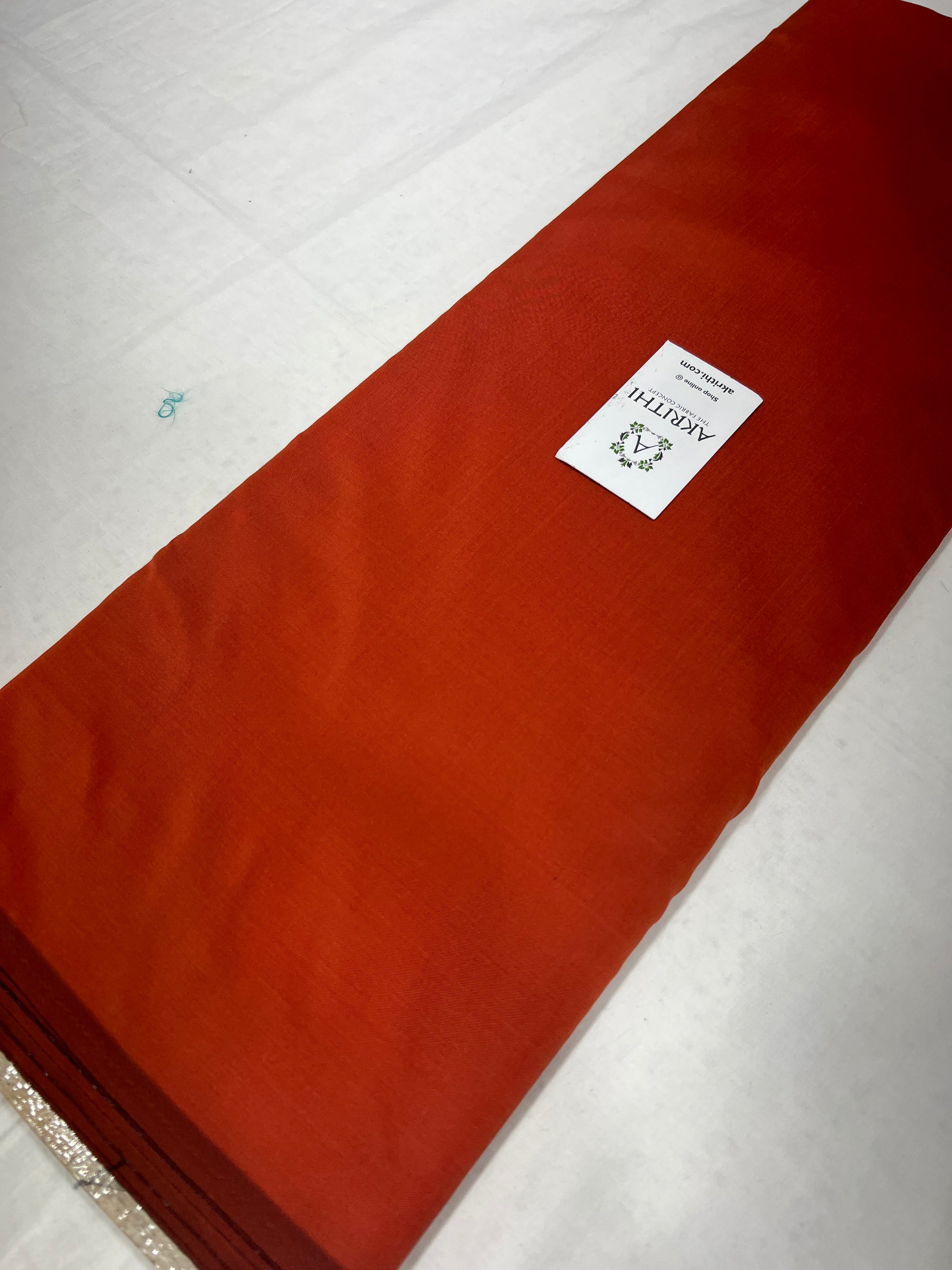 Semi silk fabric