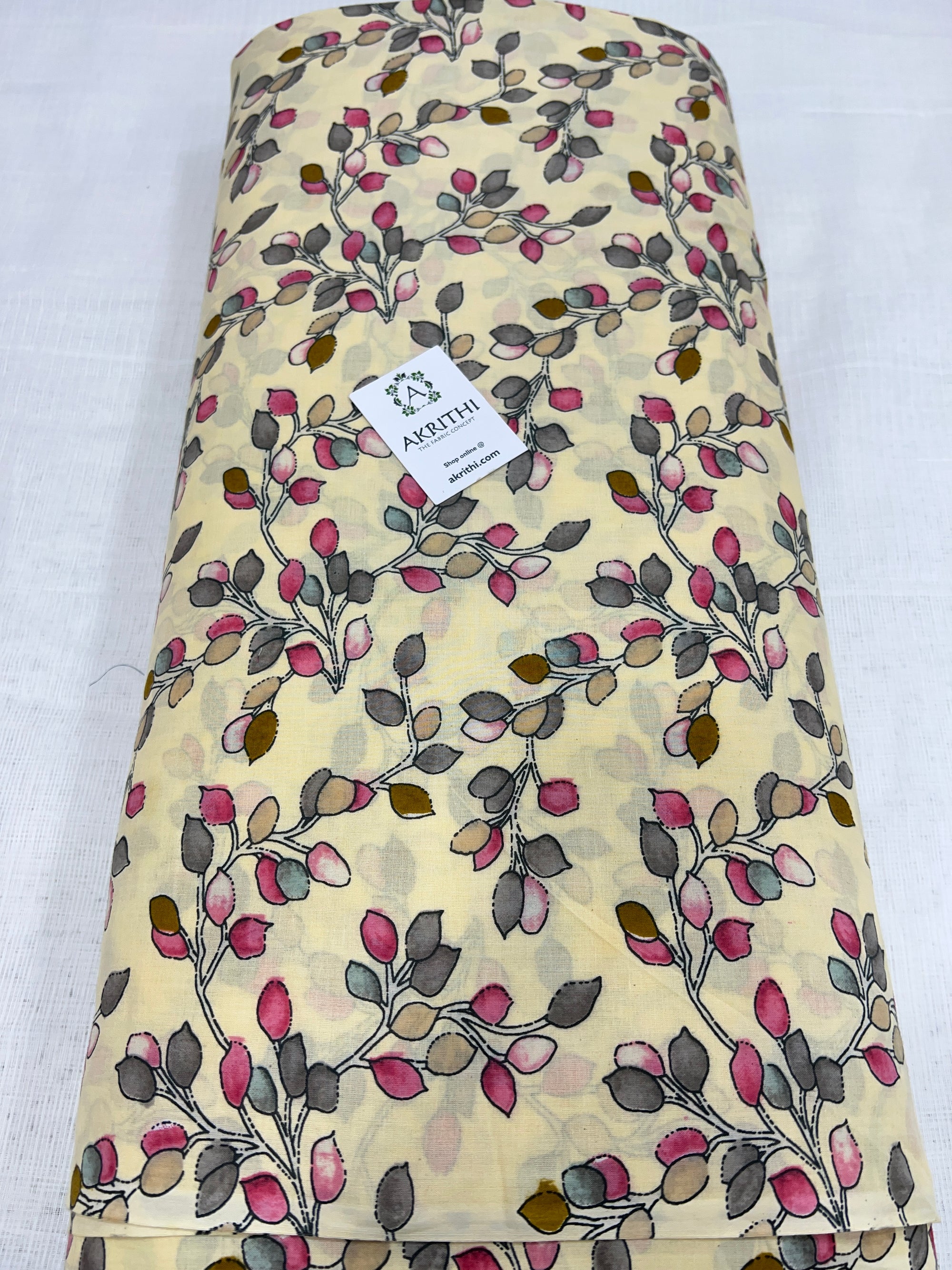 Printed pure cotton fabric