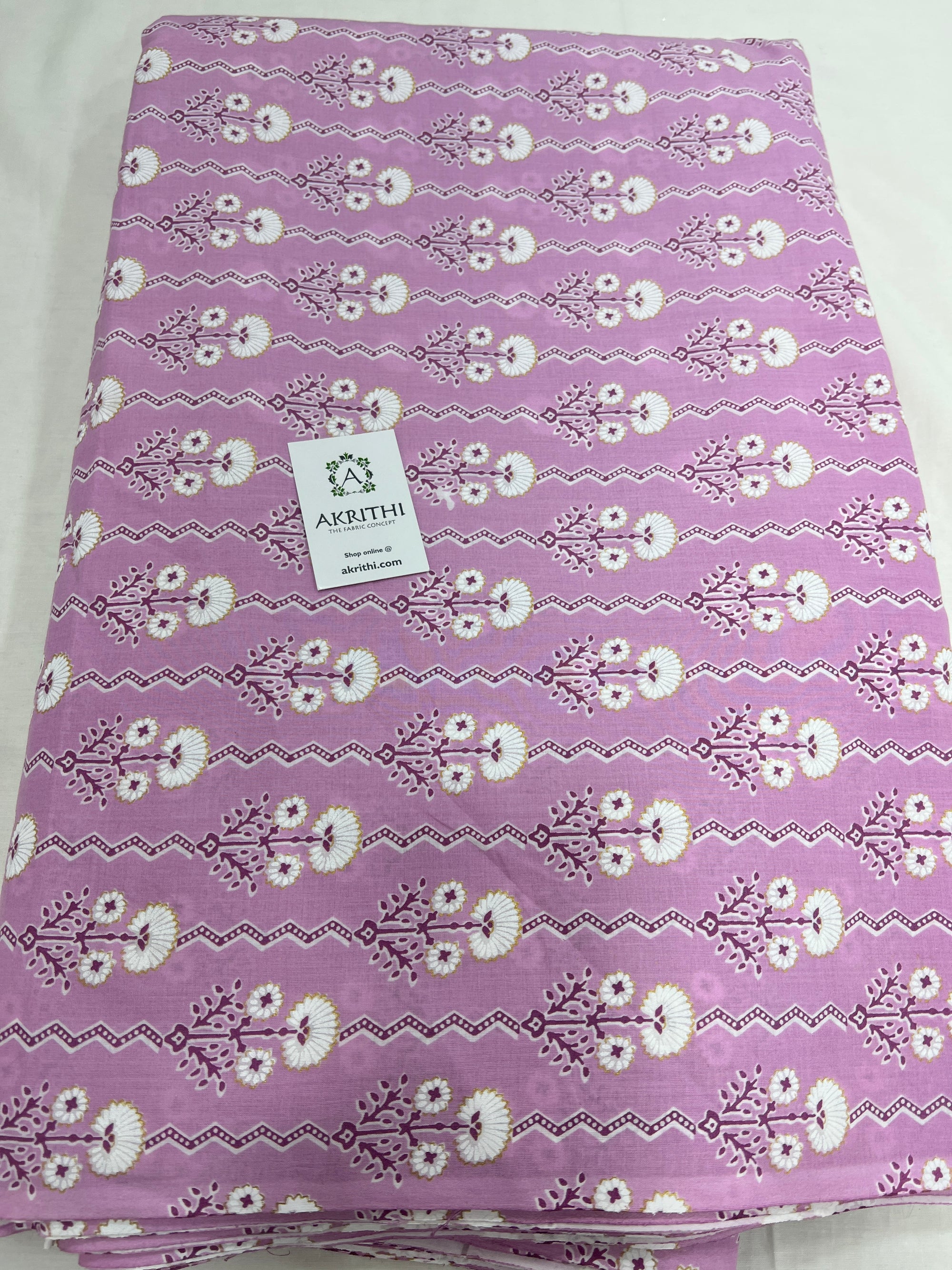 Printed pure cotton fabric
