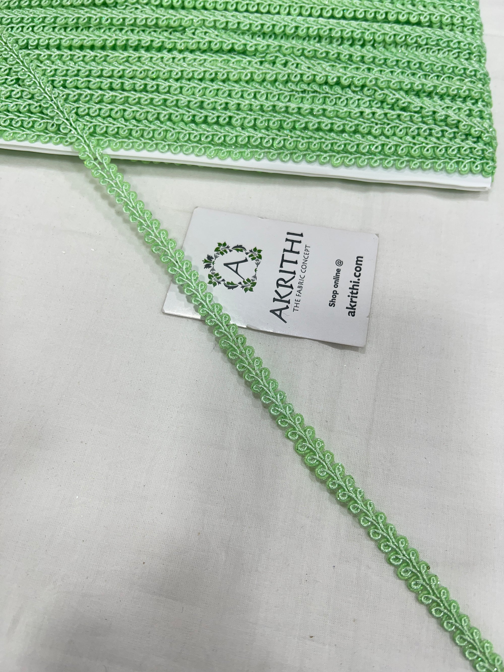 Embroidered lace 9 metres roll