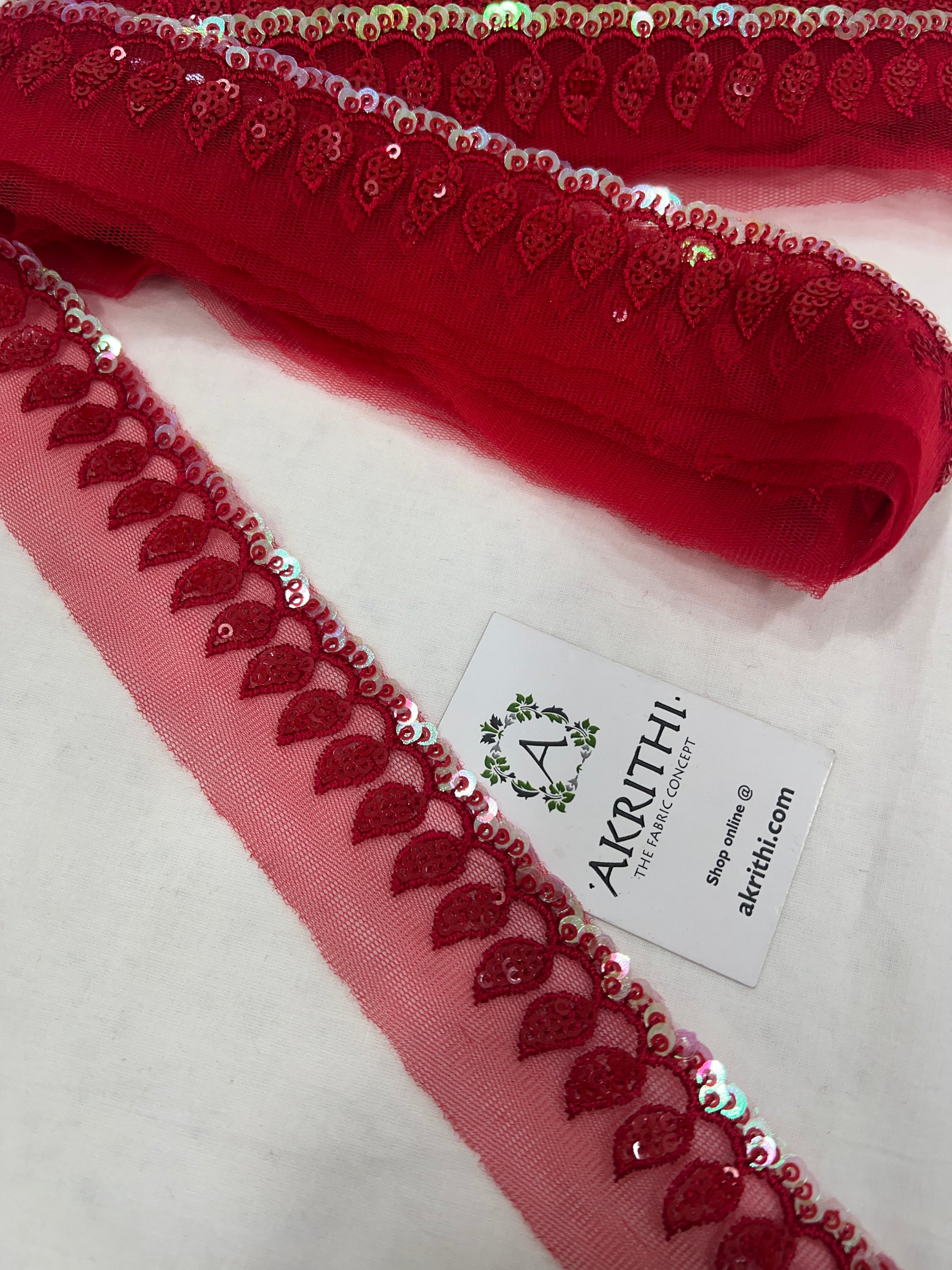 Embroidered lace 9 metres roll