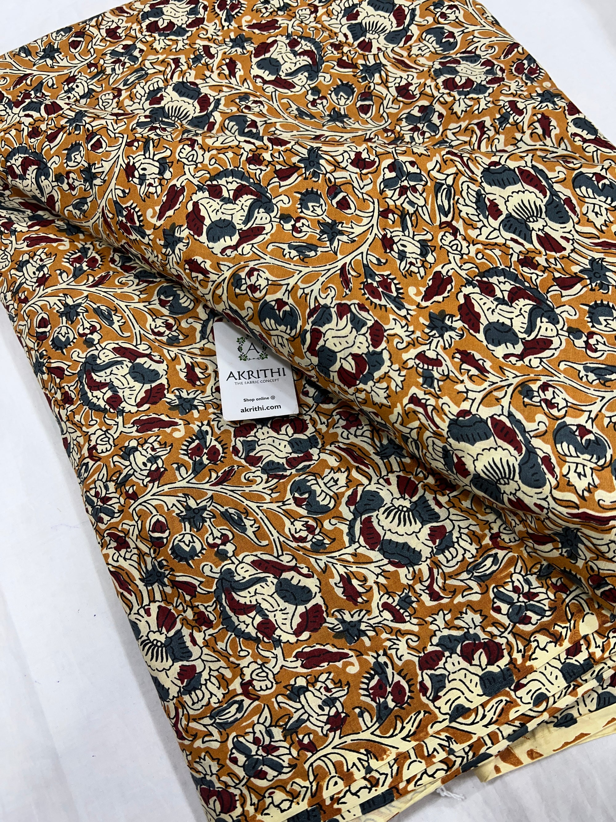 Printed pure cotton fabric