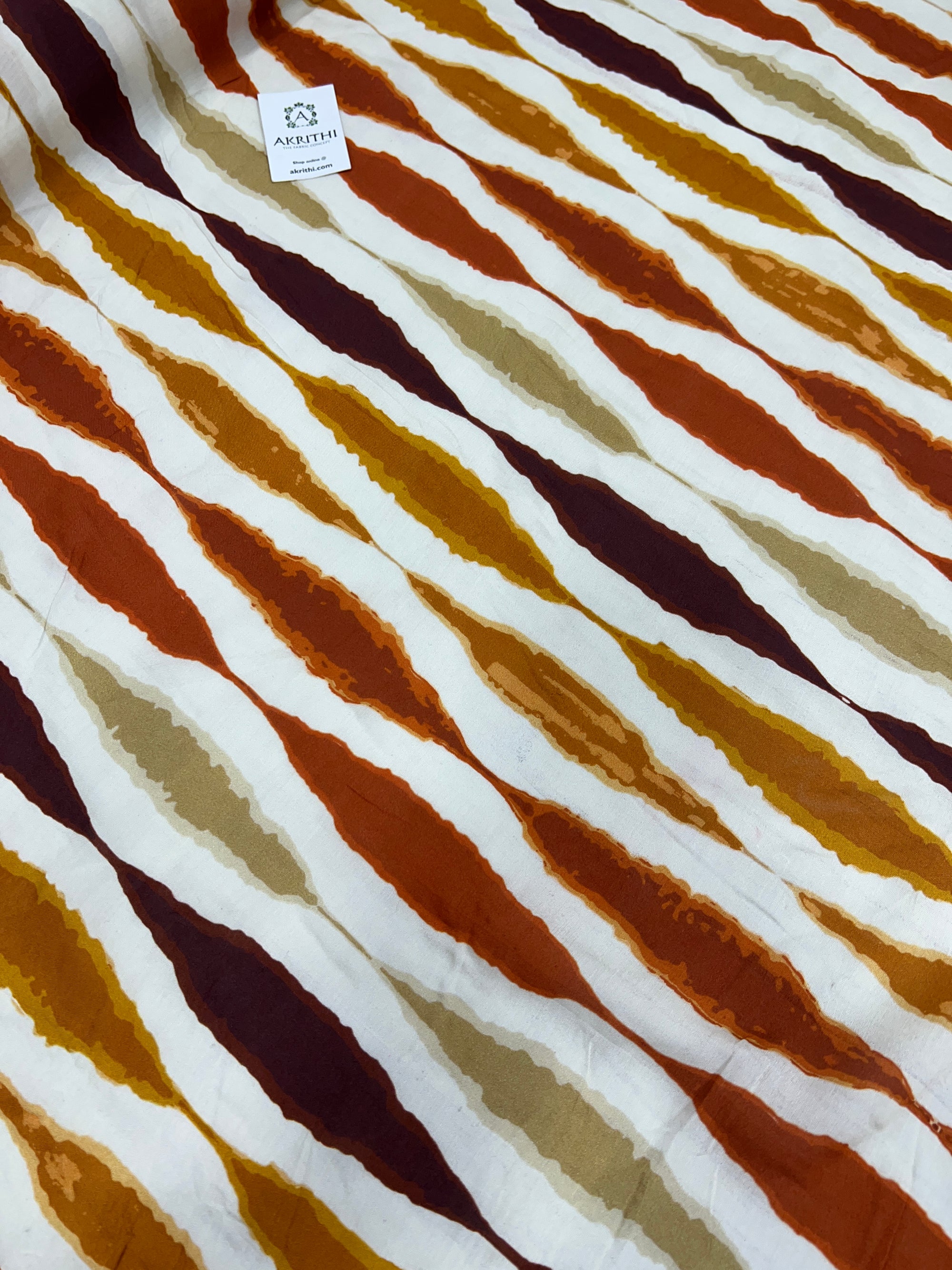 Printed pure muslin fabric