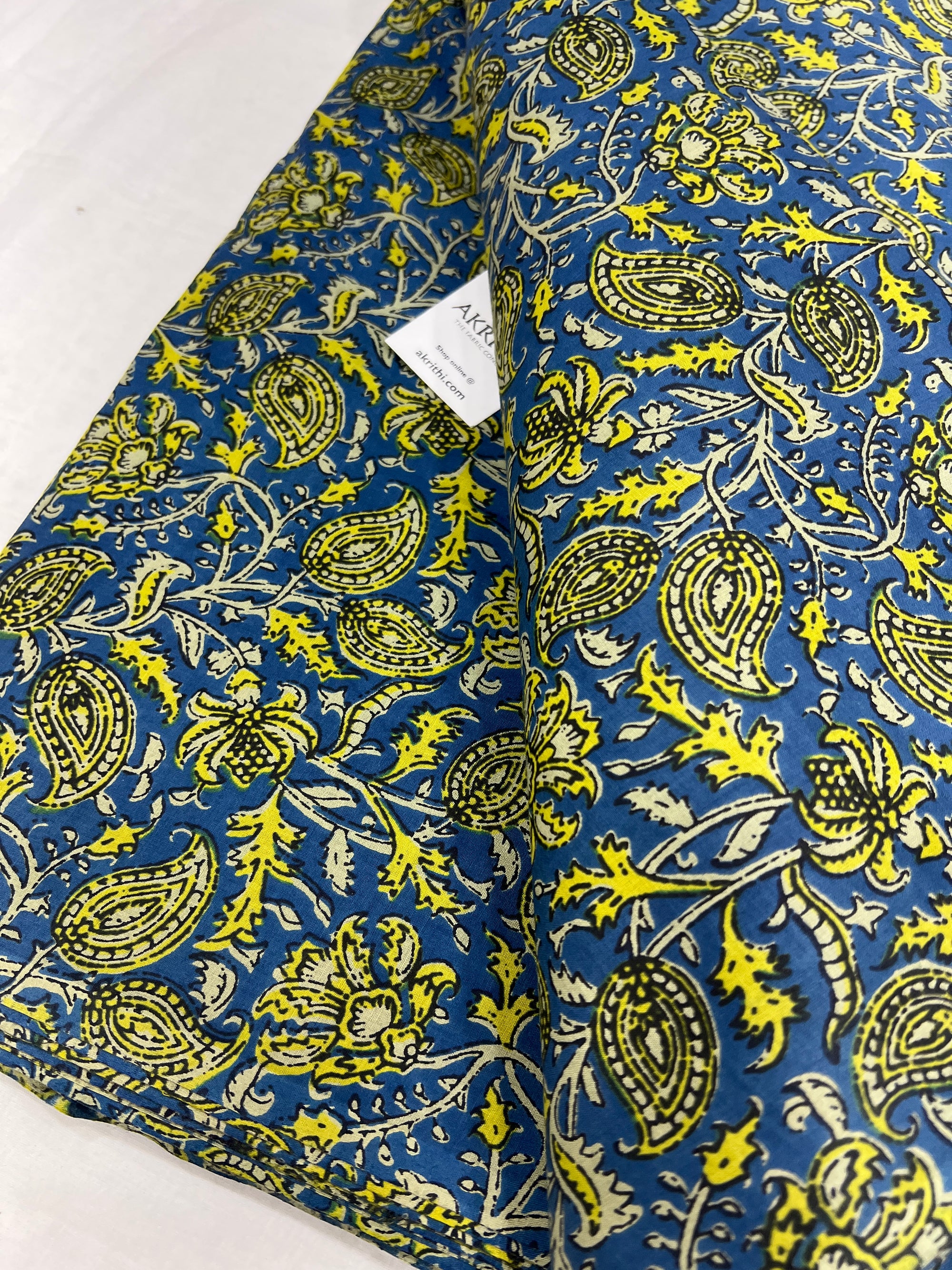 Printed pure cotton fabric