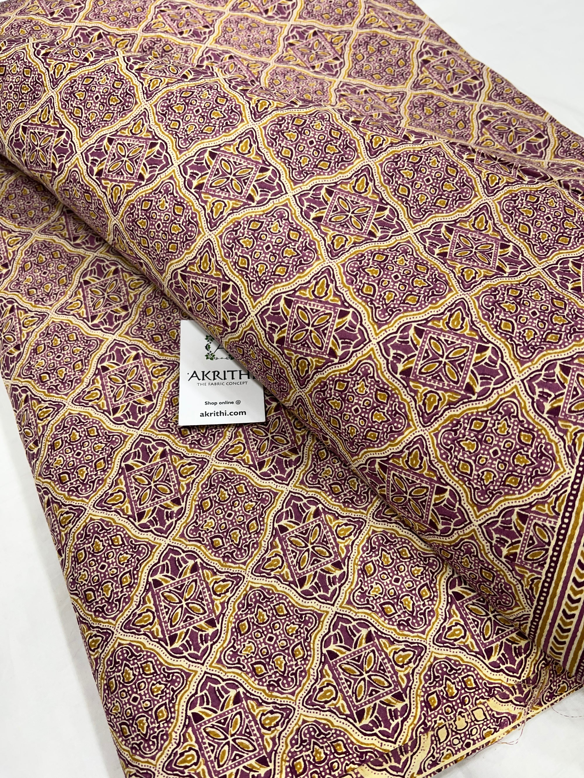 Printed pure cotton fabric