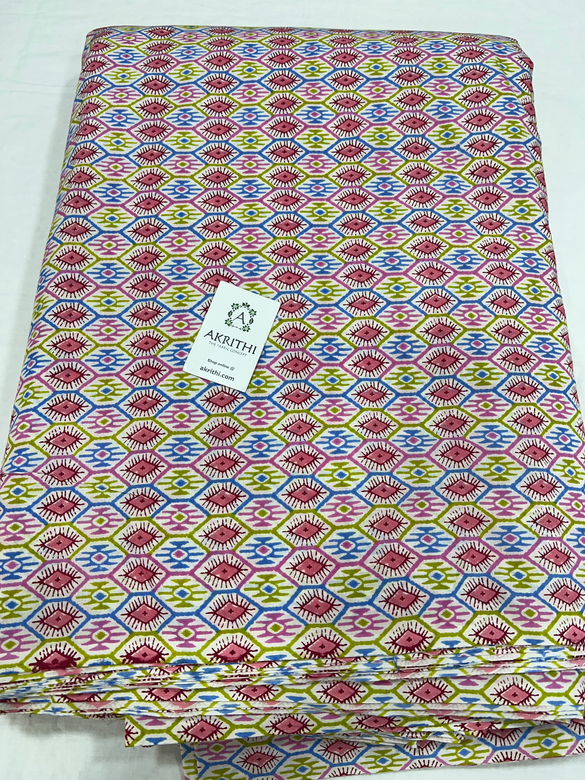 Printed pure cotton fabric