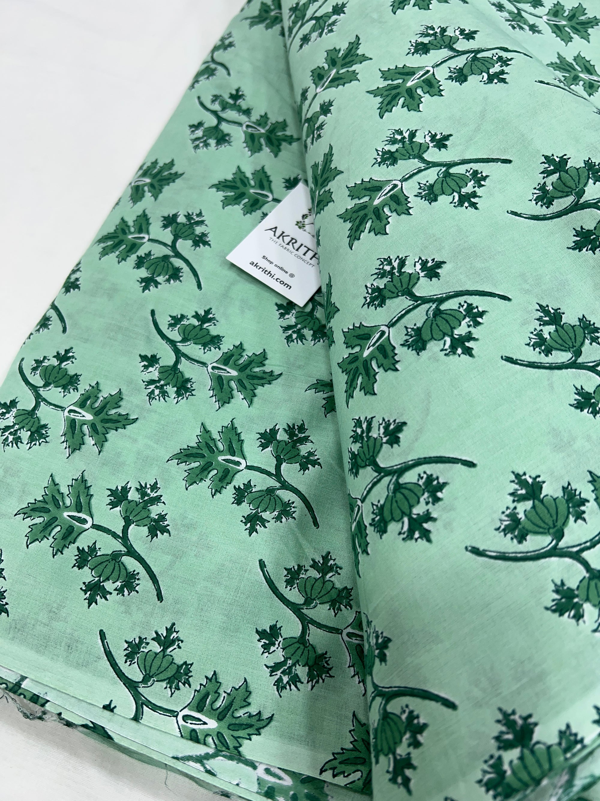 Printed pure cotton fabric