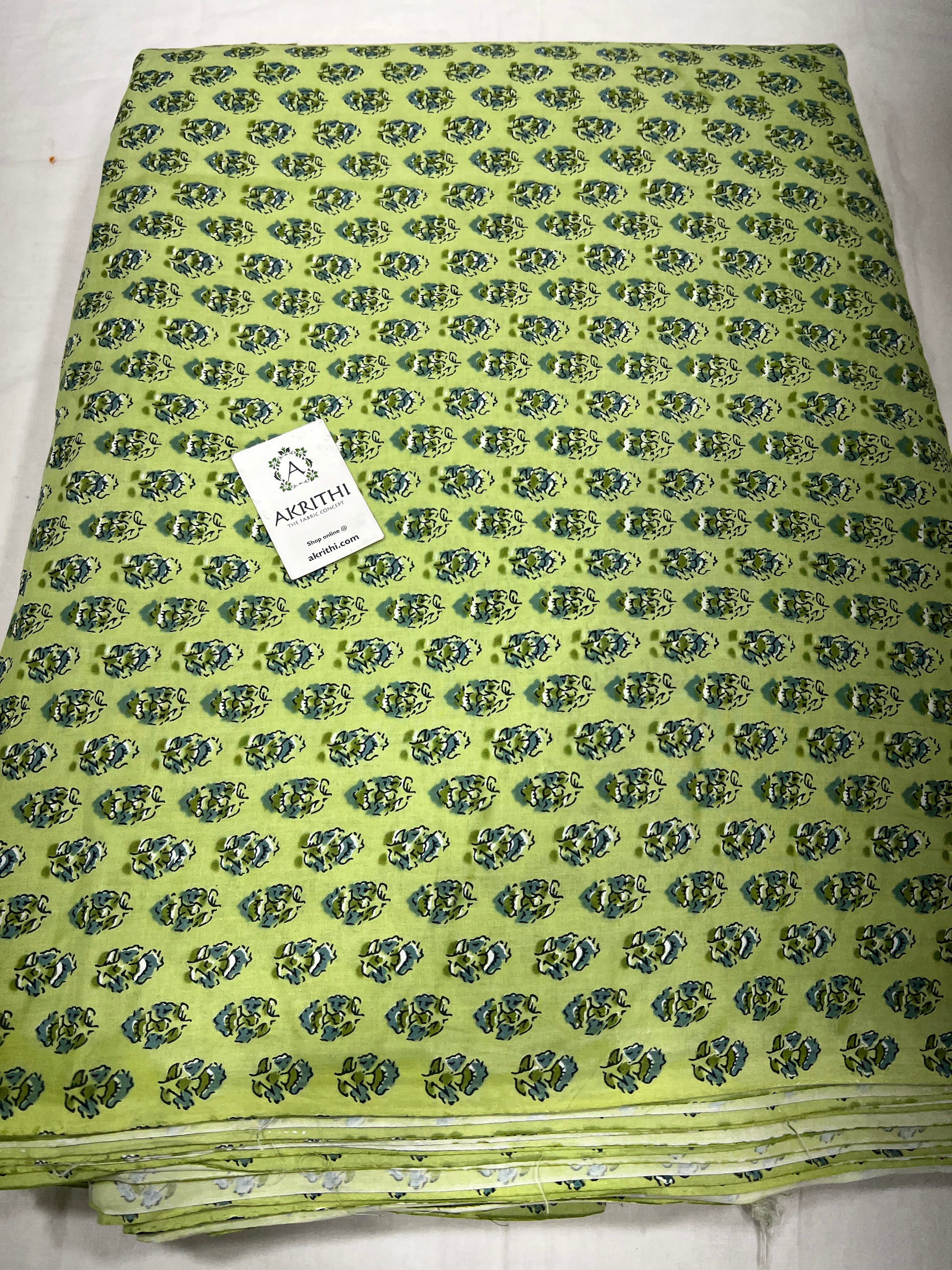 Printed pure cotton fabric