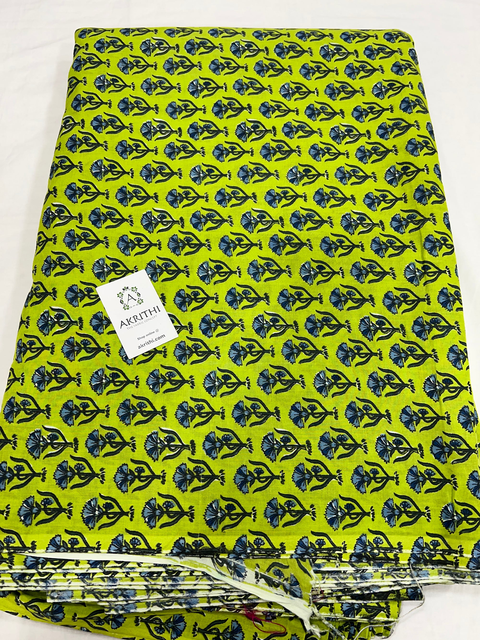 Printed pure cotton fabric