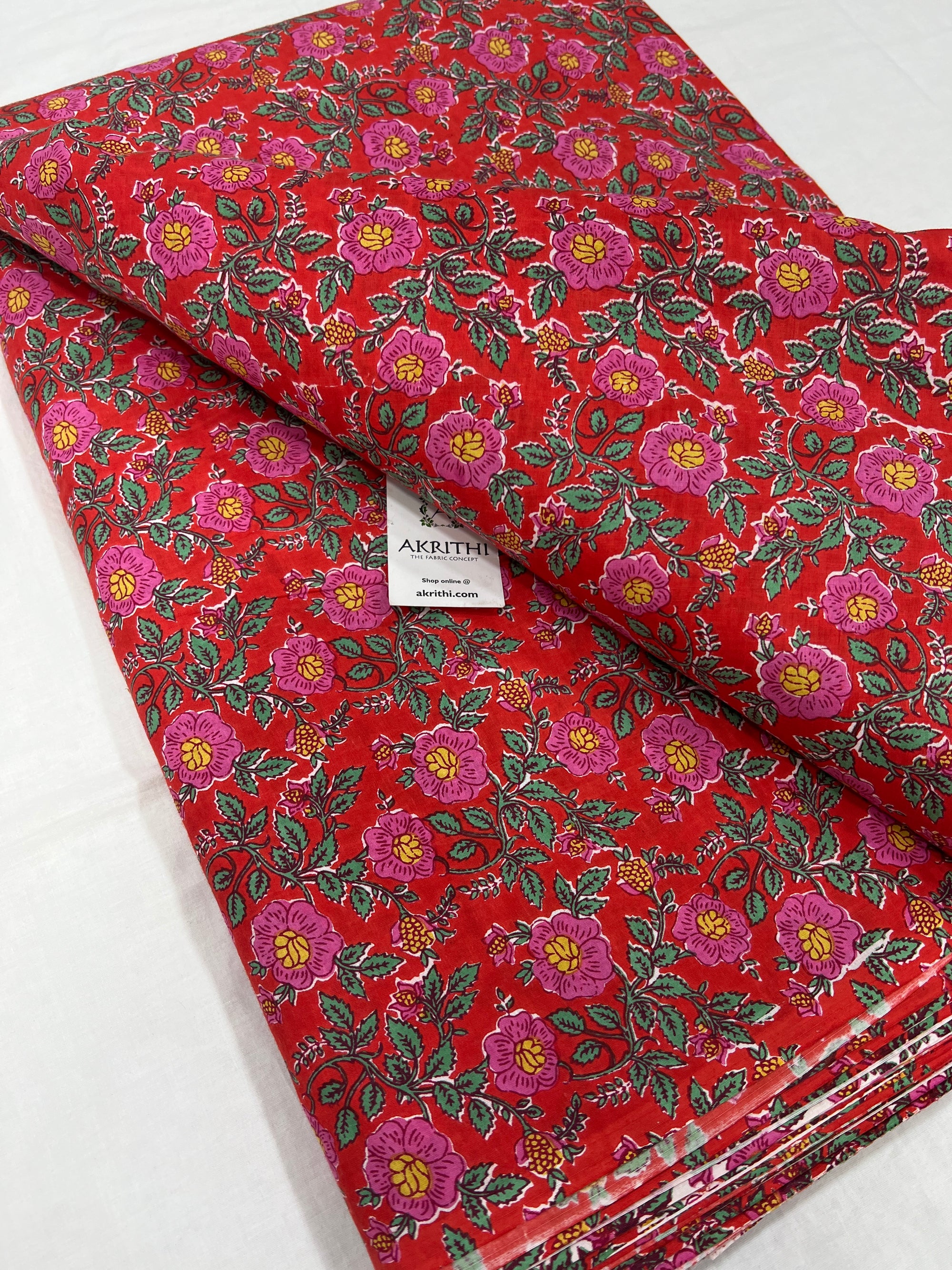 Printed pure cotton fabric