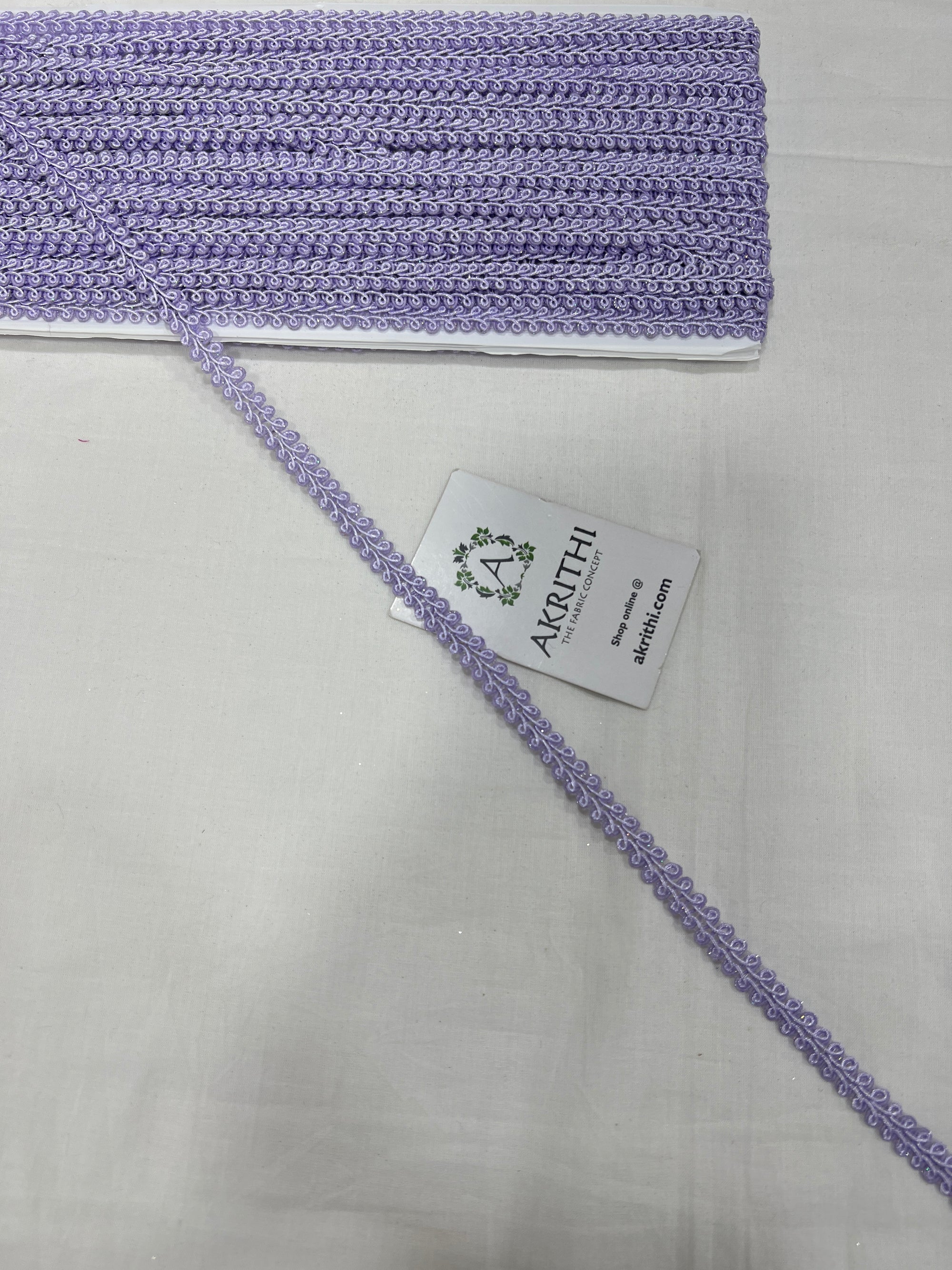 Embroidered lace 9 metres roll