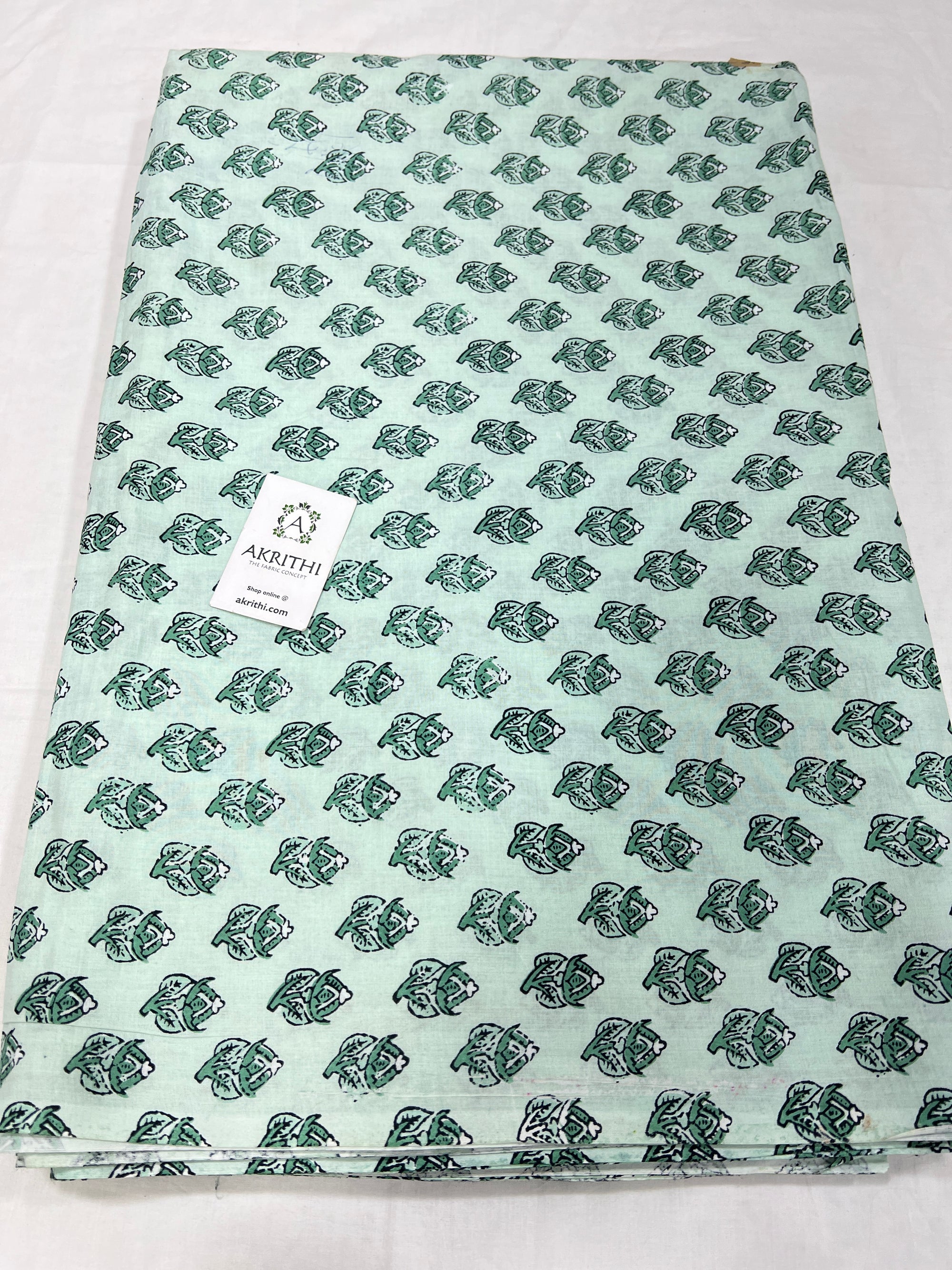 Printed pure cotton fabric