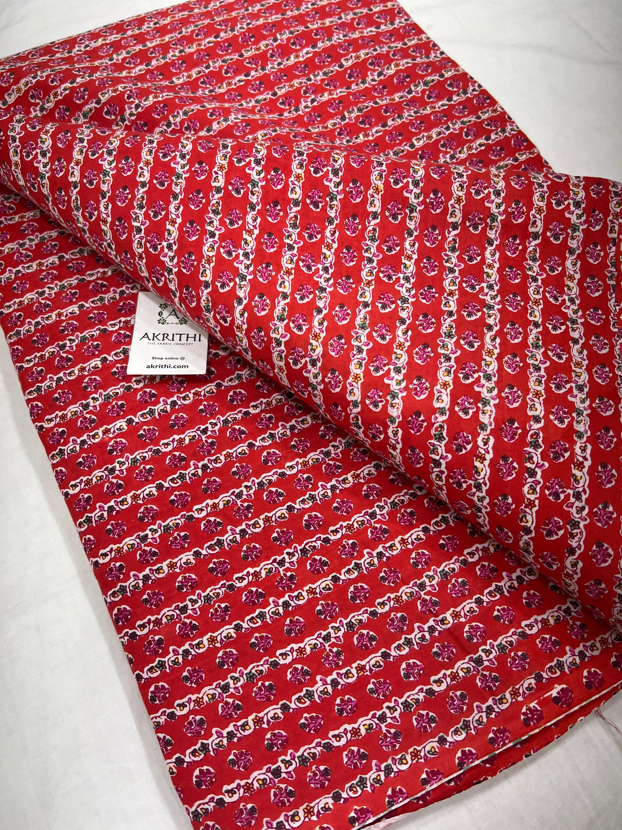 Printed pure cotton fabric