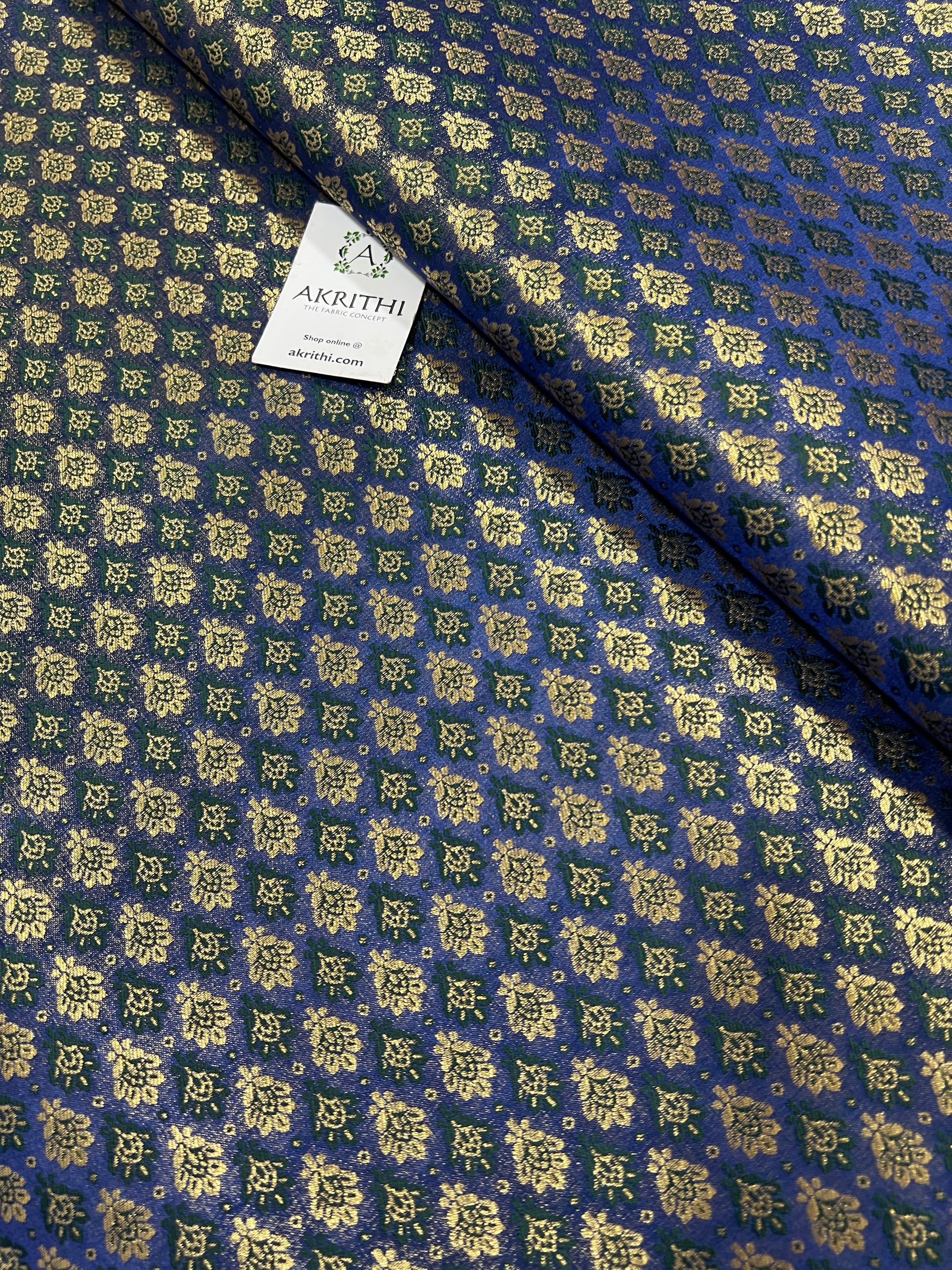 Banarasi brocade fabric 75 cms cut