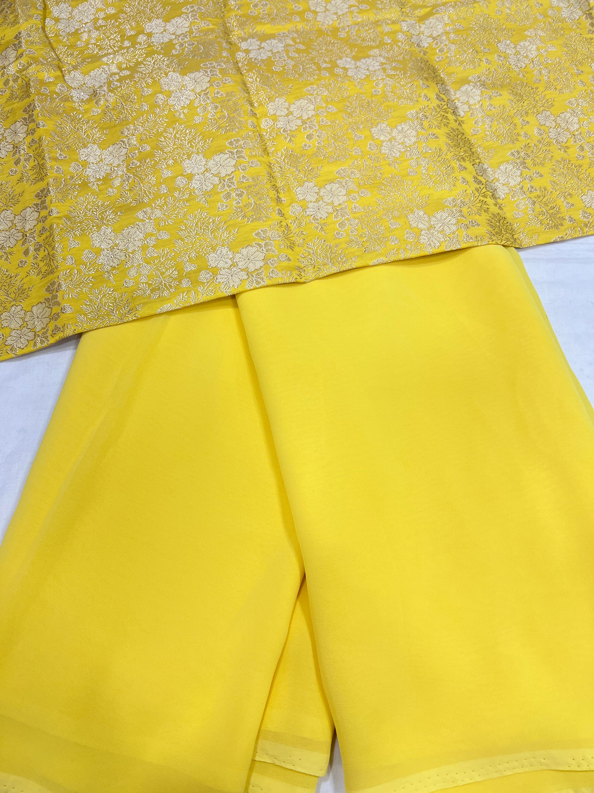 Georgette saree with blouse