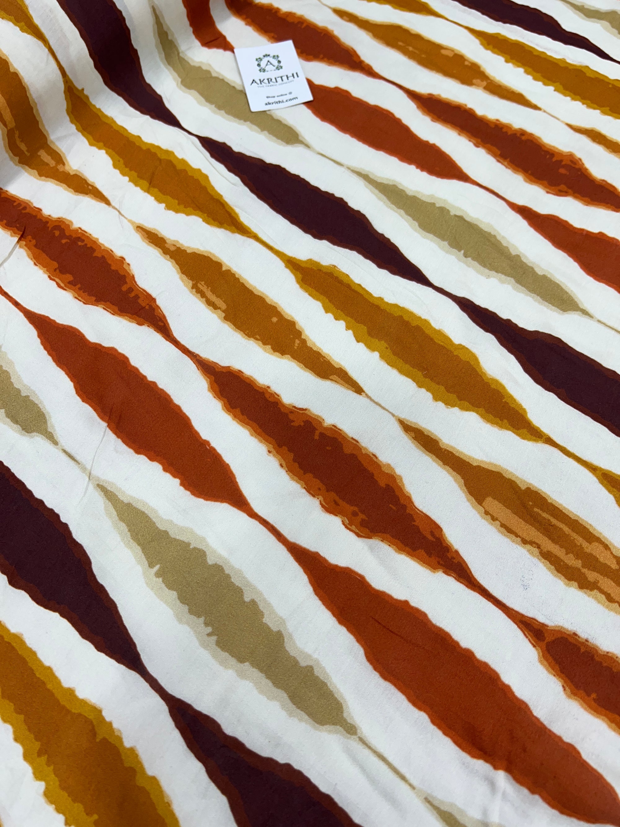 Printed pure muslin fabric