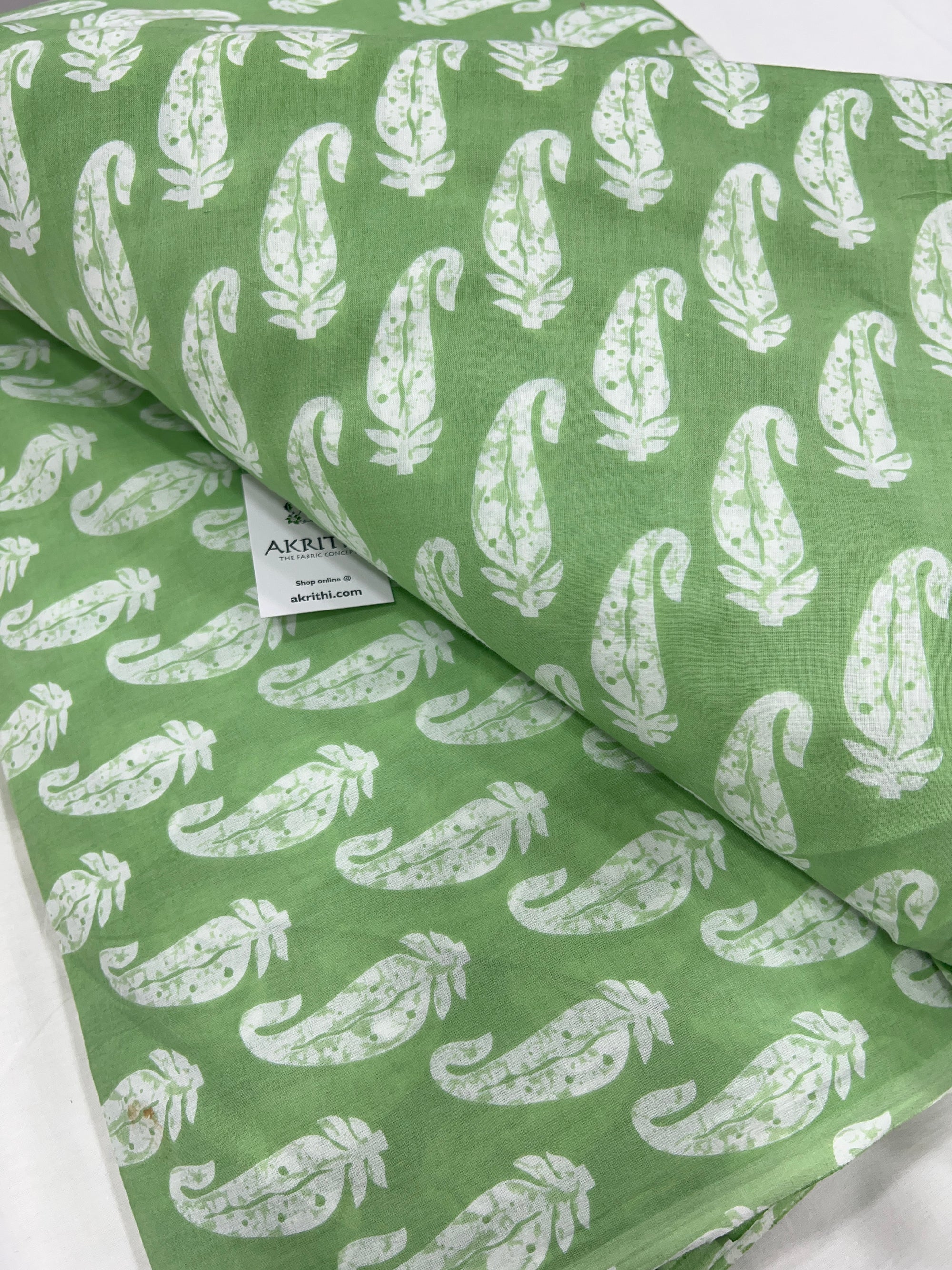 Printed pure cotton fabric