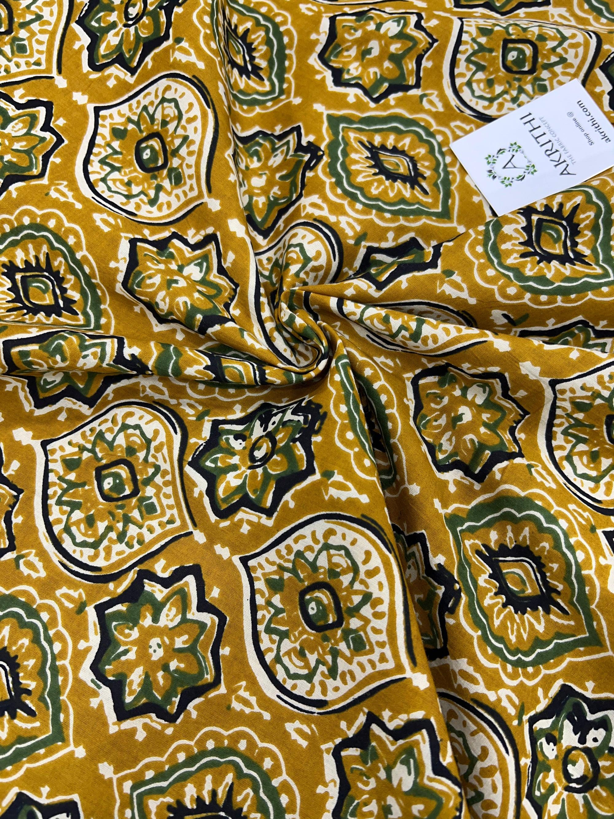 Printed pure cotton fabric