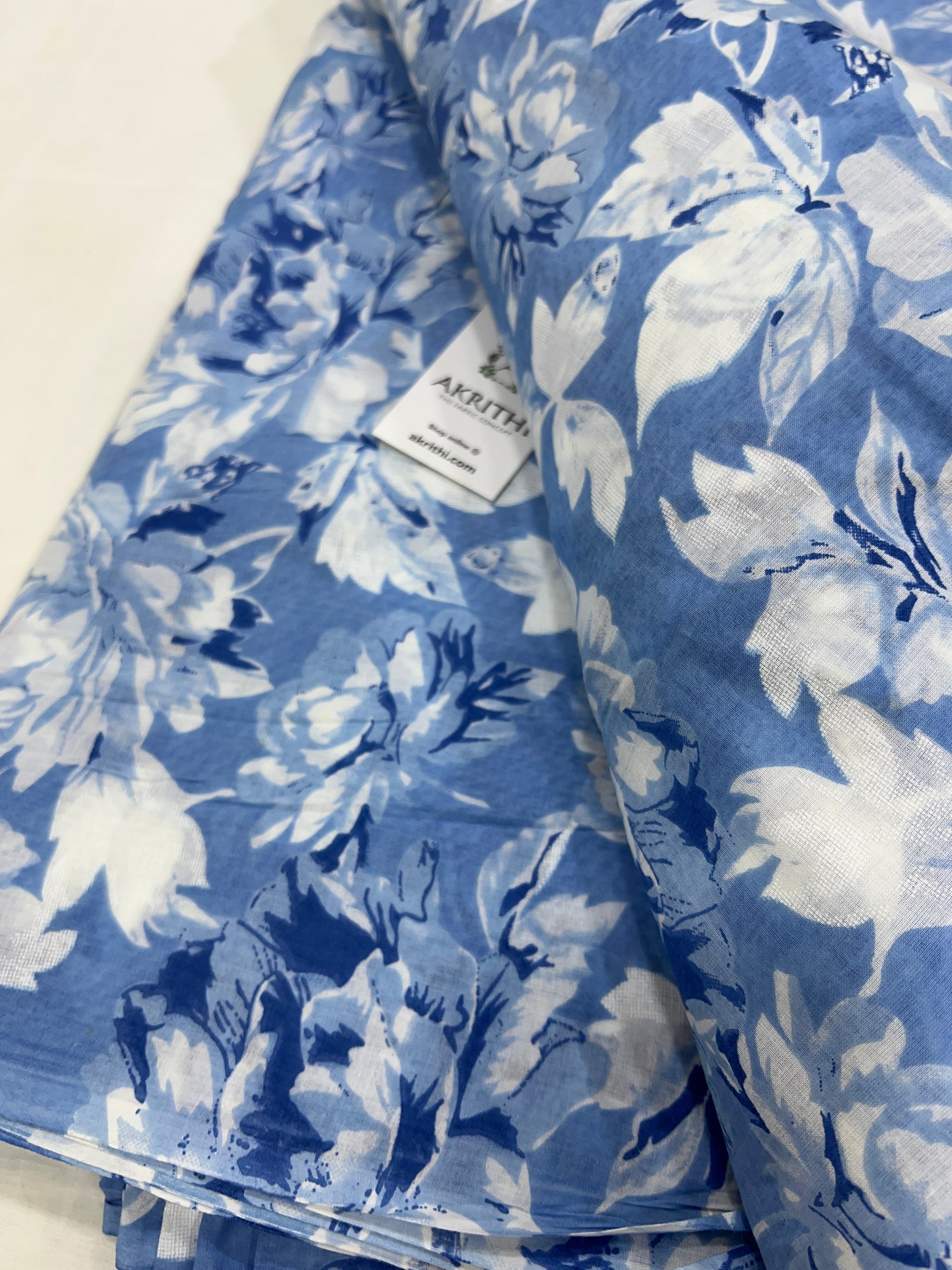 Printed pure cotton fabric