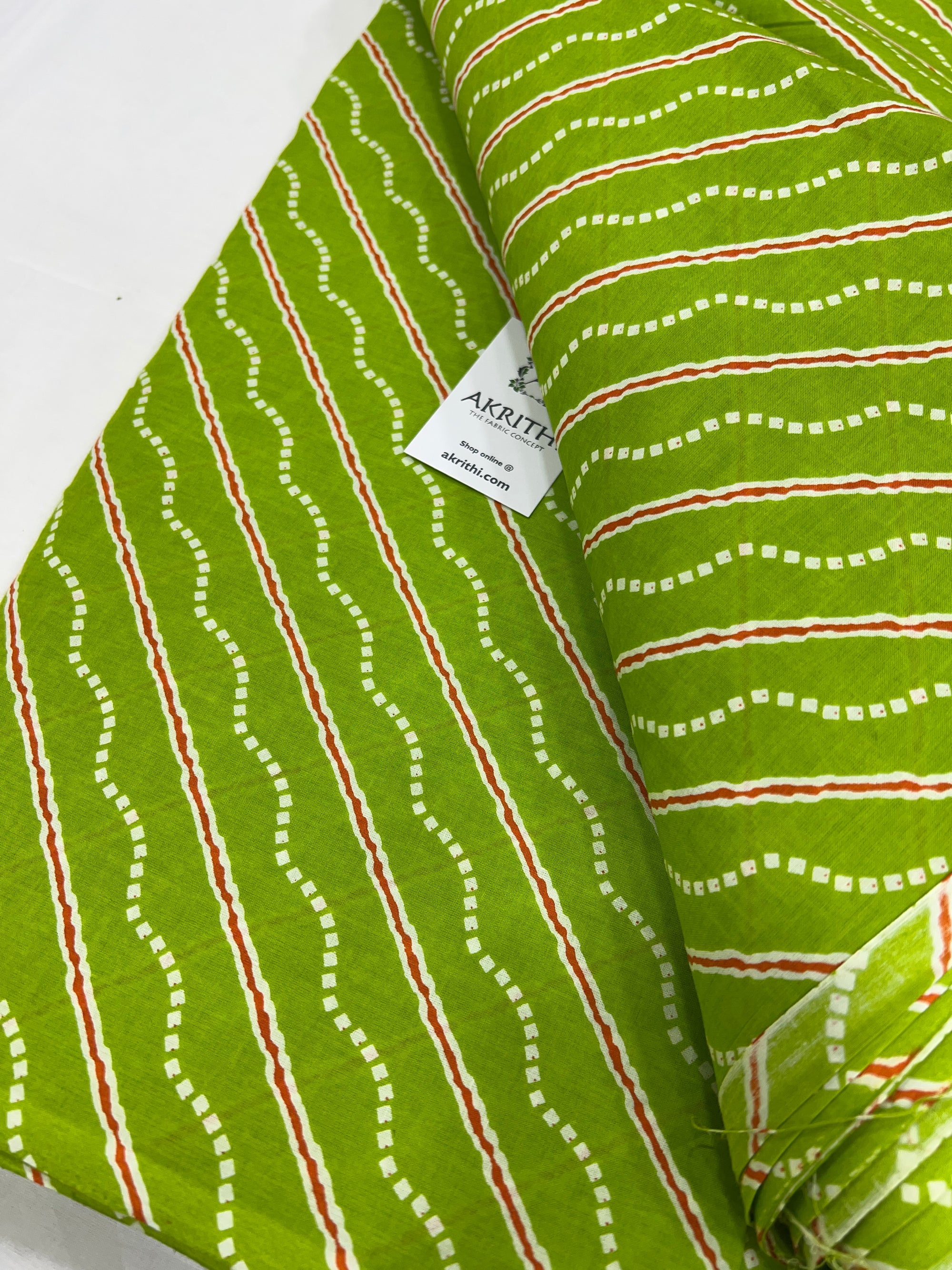 Printed pure cotton fabric