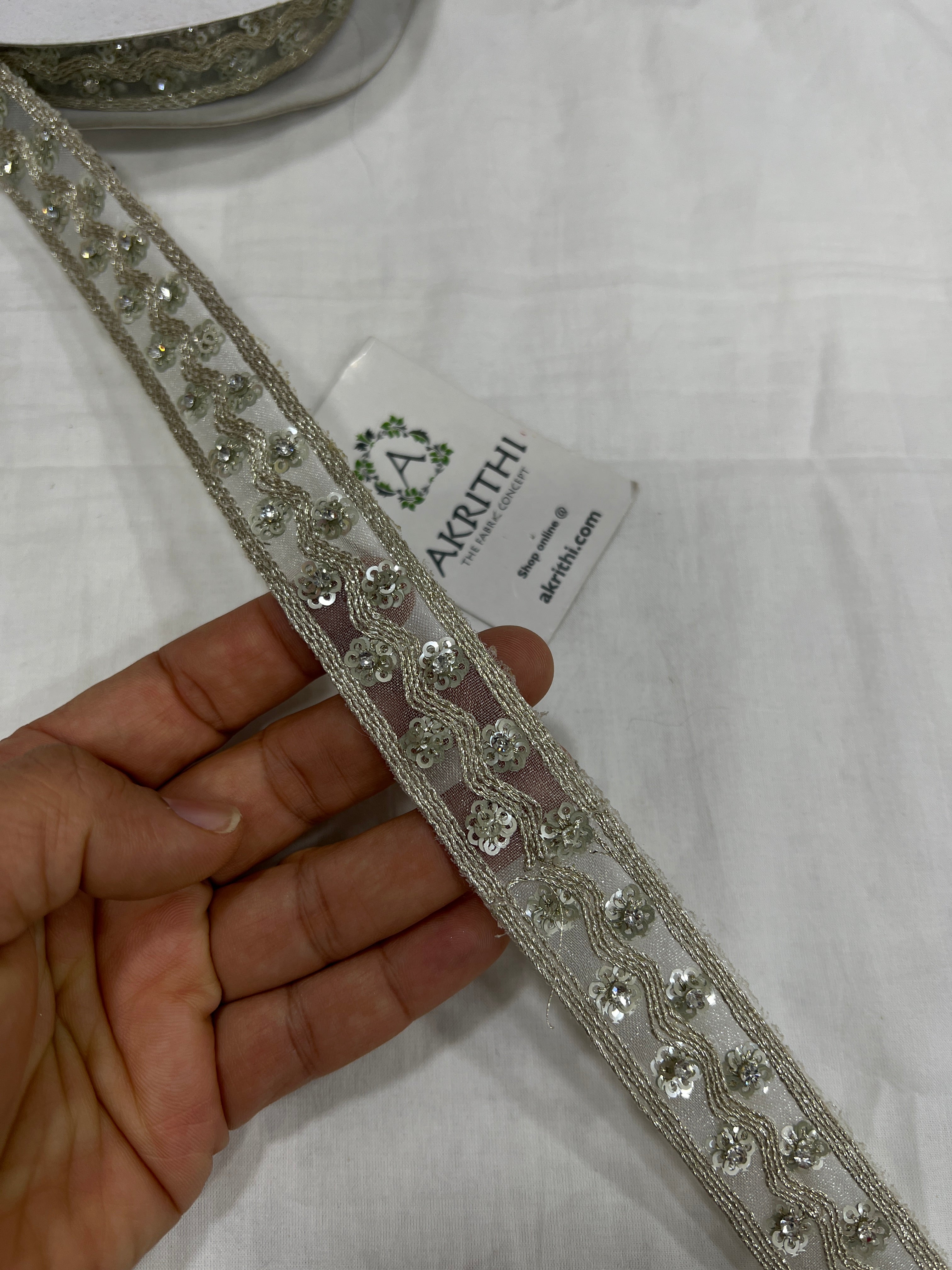 We provide best quality in beaded saree borders designer laces online