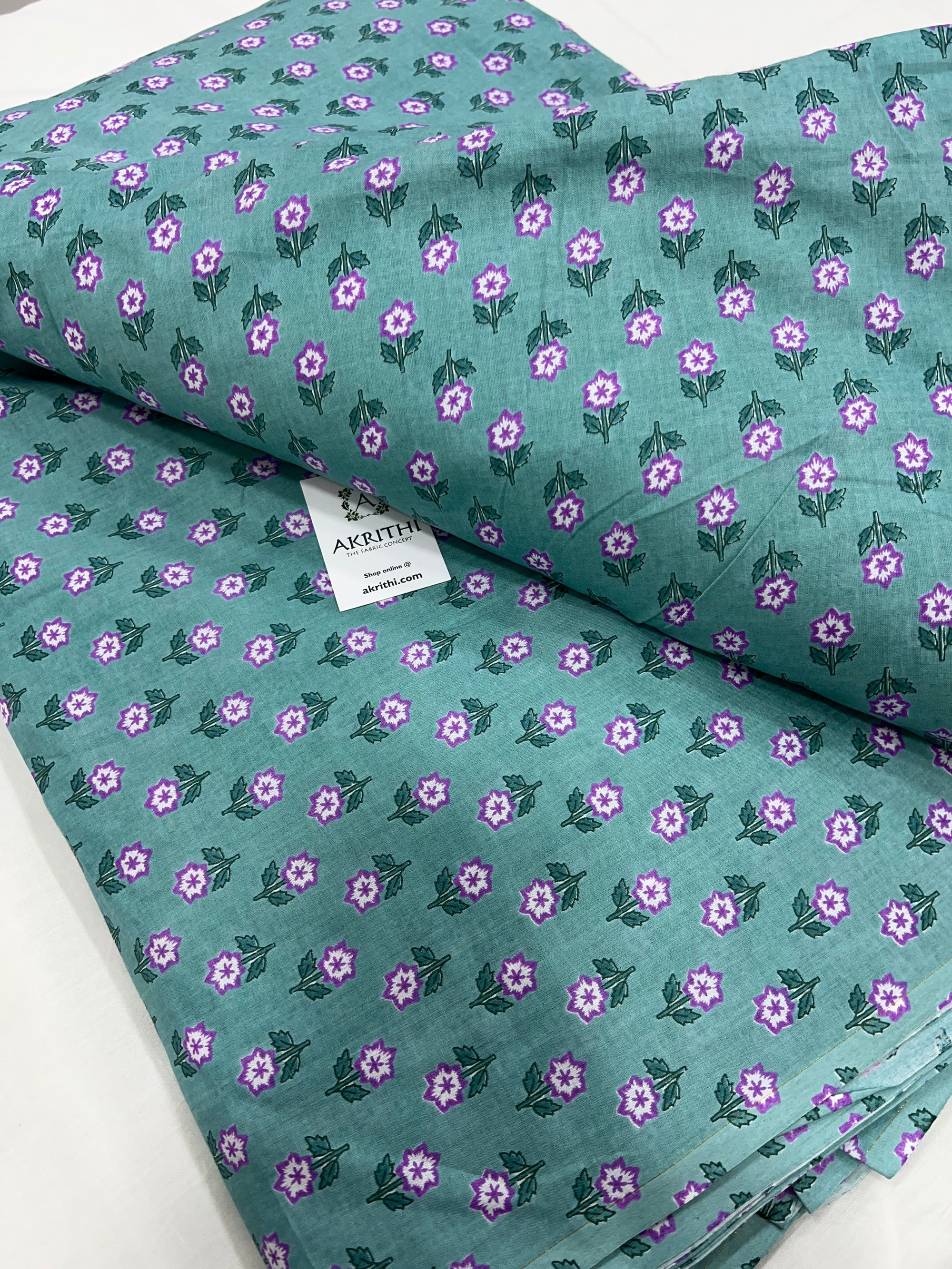 Printed pure cotton fabric