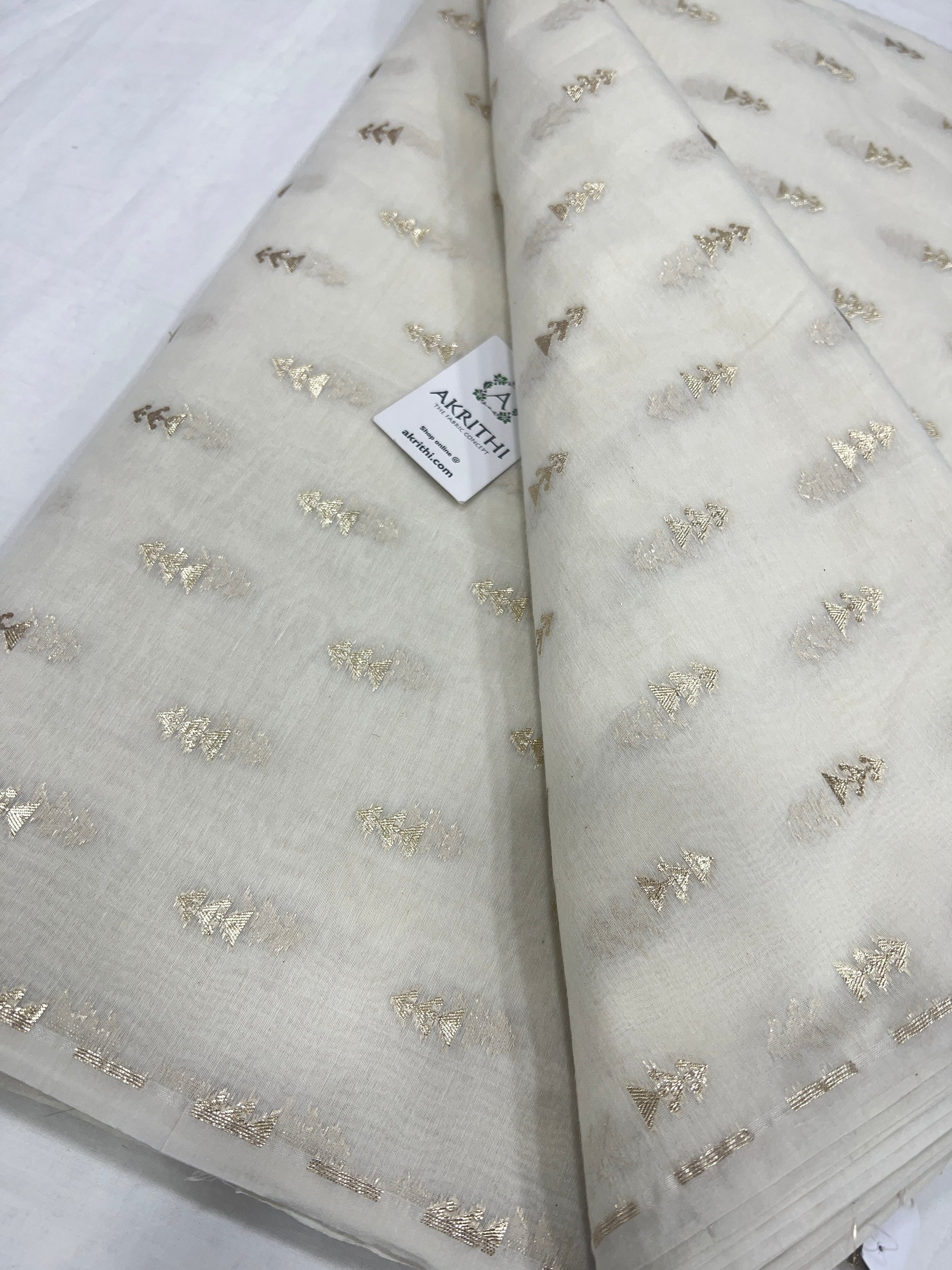 Dyeable banarasi Handloom chanderi lurex fabric