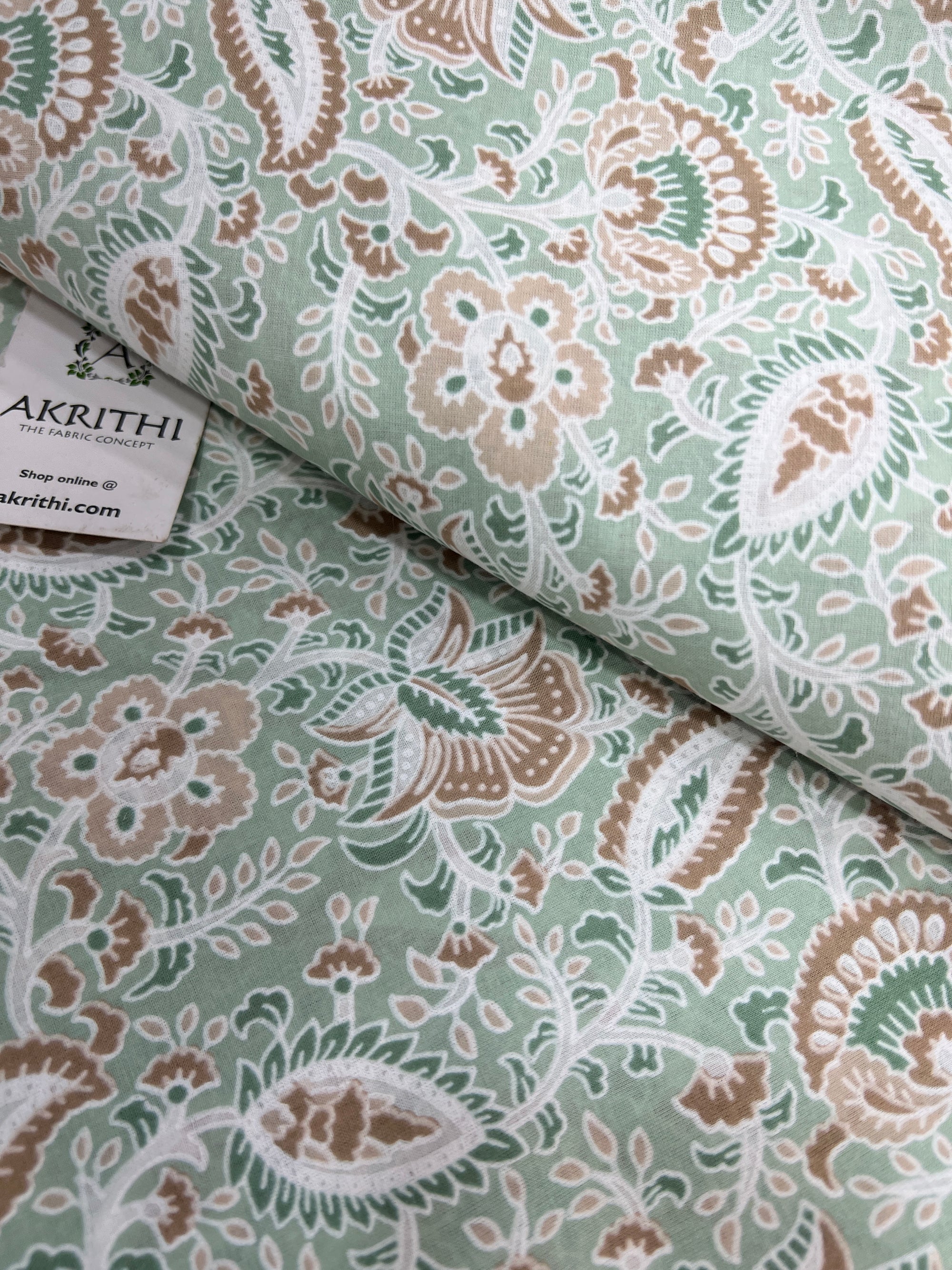 Printed pure cotton fabric