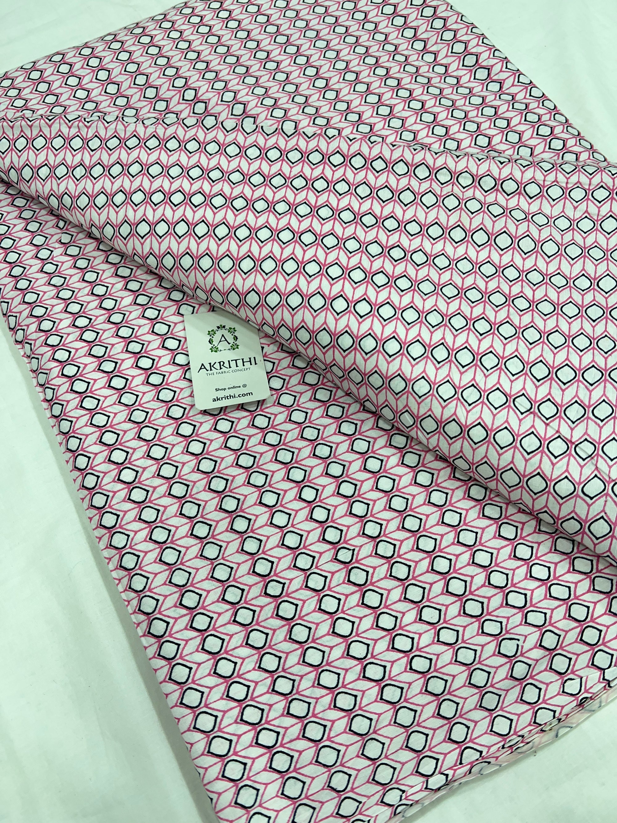 Printed pure cotton fabric
