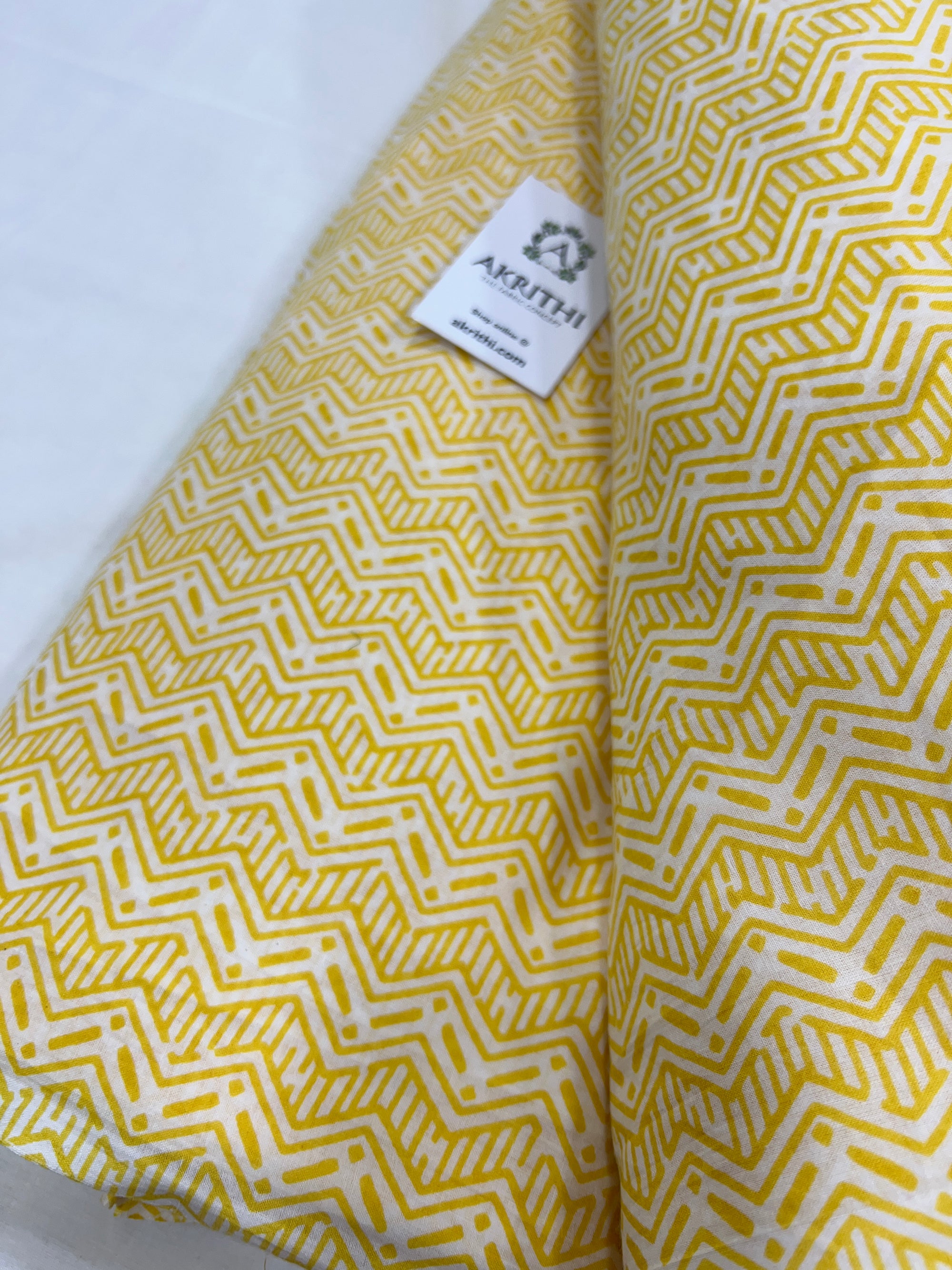 Printed pure cotton fabric