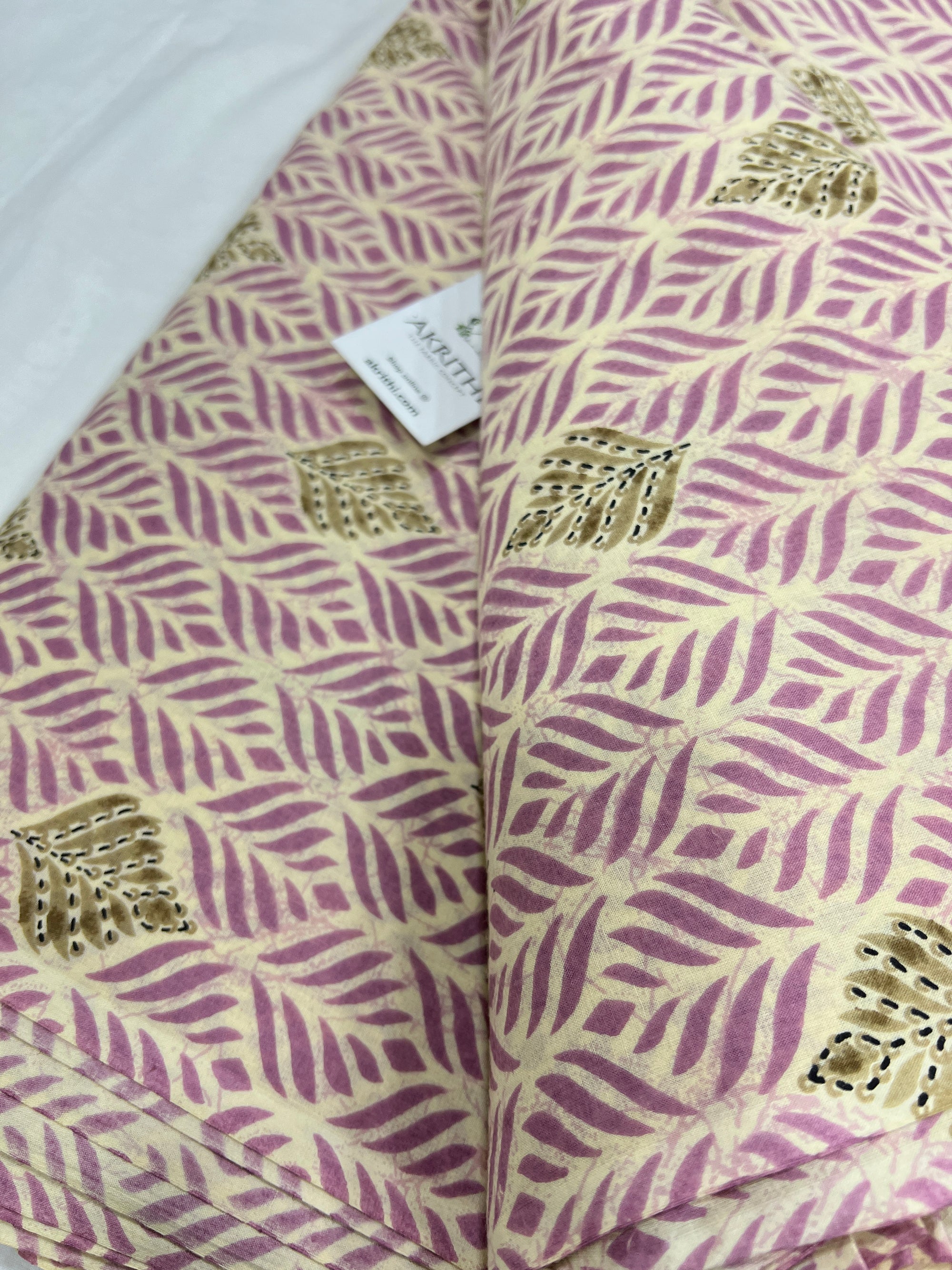 Printed pure cotton fabric