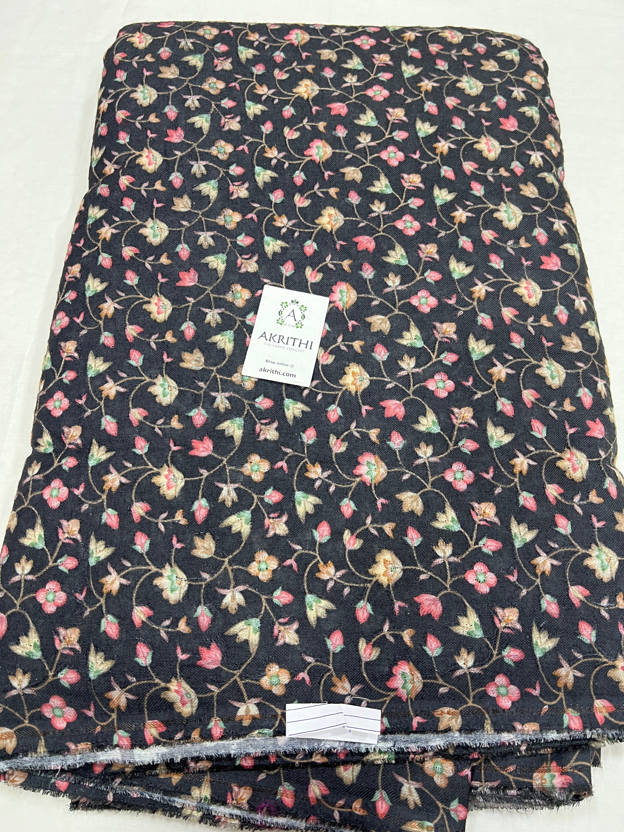 Linen embroidered fabric