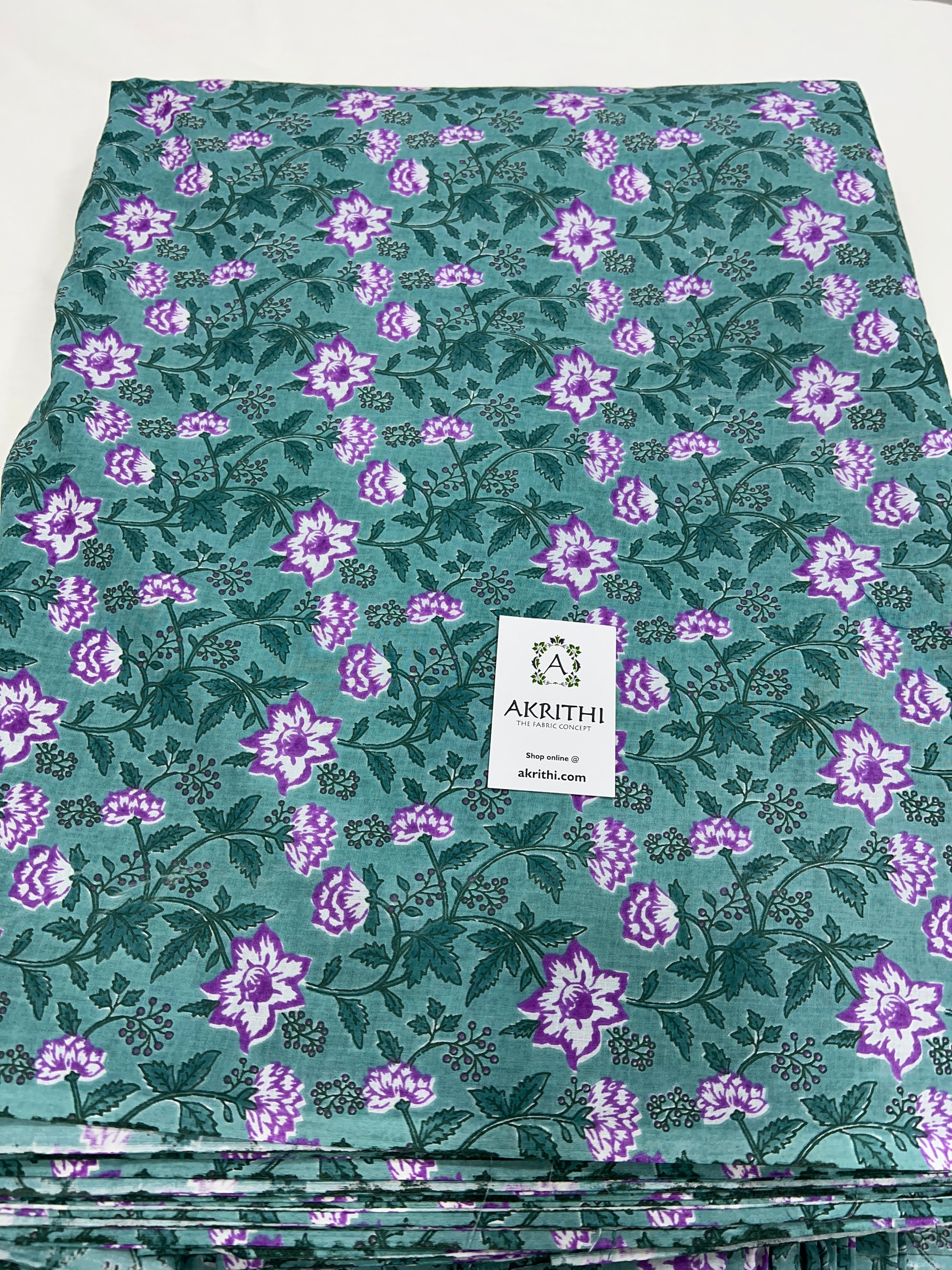 Printed pure cotton fabric