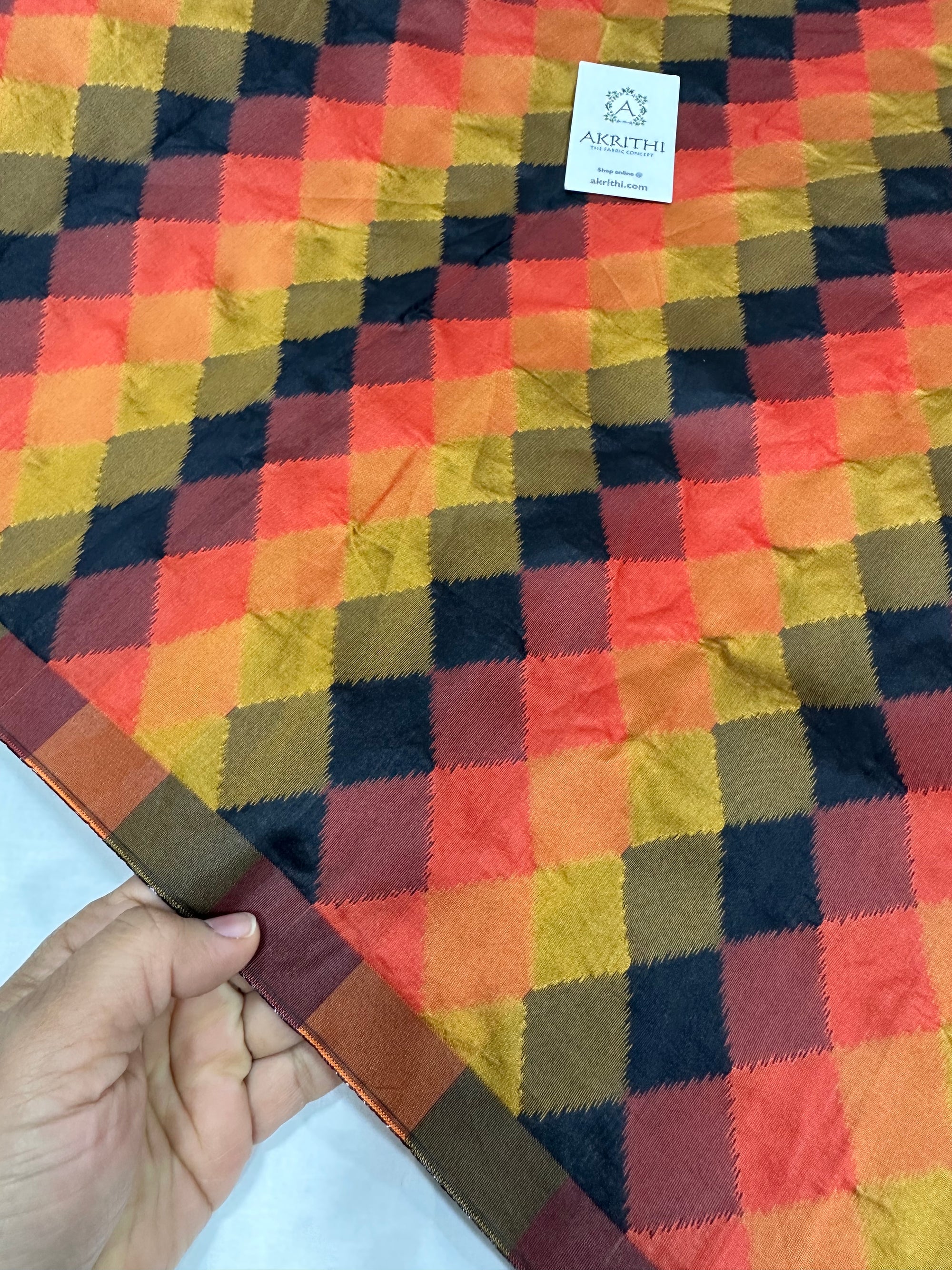 Woven semi silk fabric
